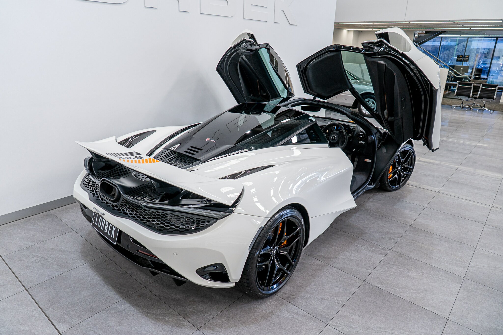 2024 MCLAREN 750S MY24 7 SP AUTO DUAL CLUTCH SEDAN