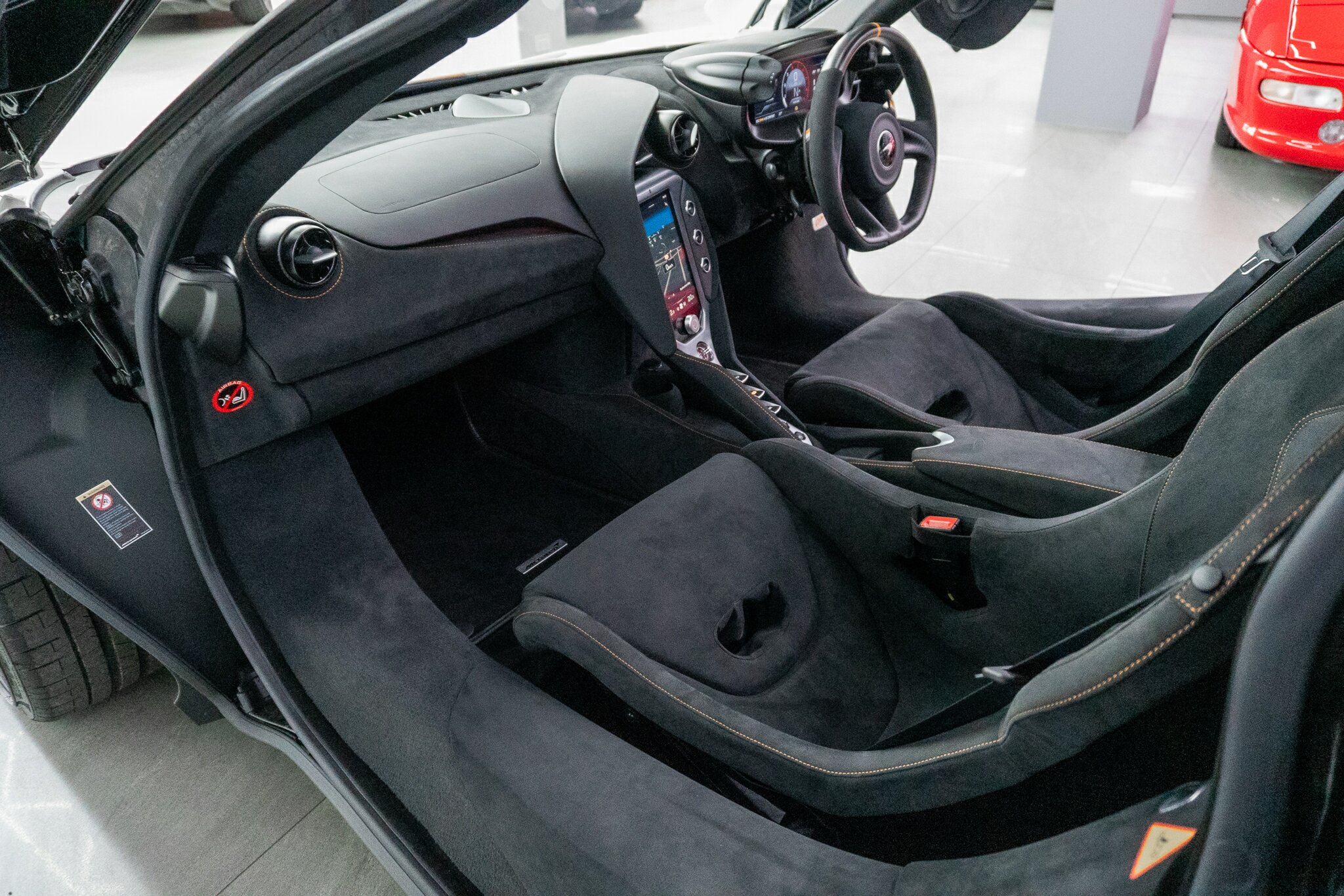 2024 MCLAREN 750S MY24 7 SP AUTO DUAL CLUTCH SEDAN