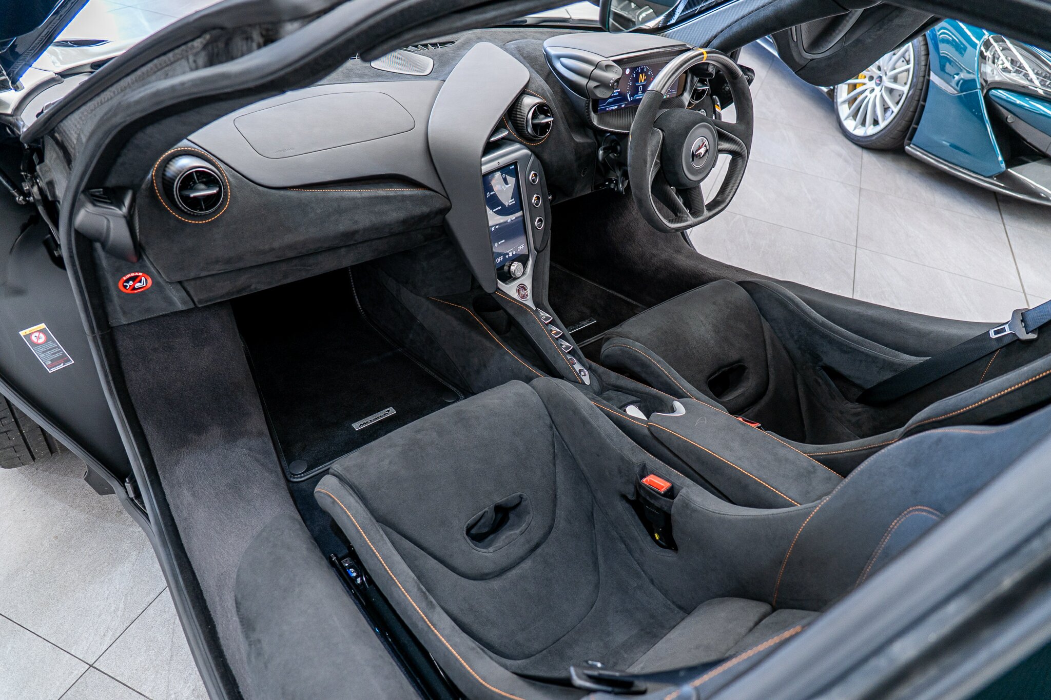 2024 MCLAREN 750S MY24 7 SP AUTO DUAL CLUTCH SEDAN