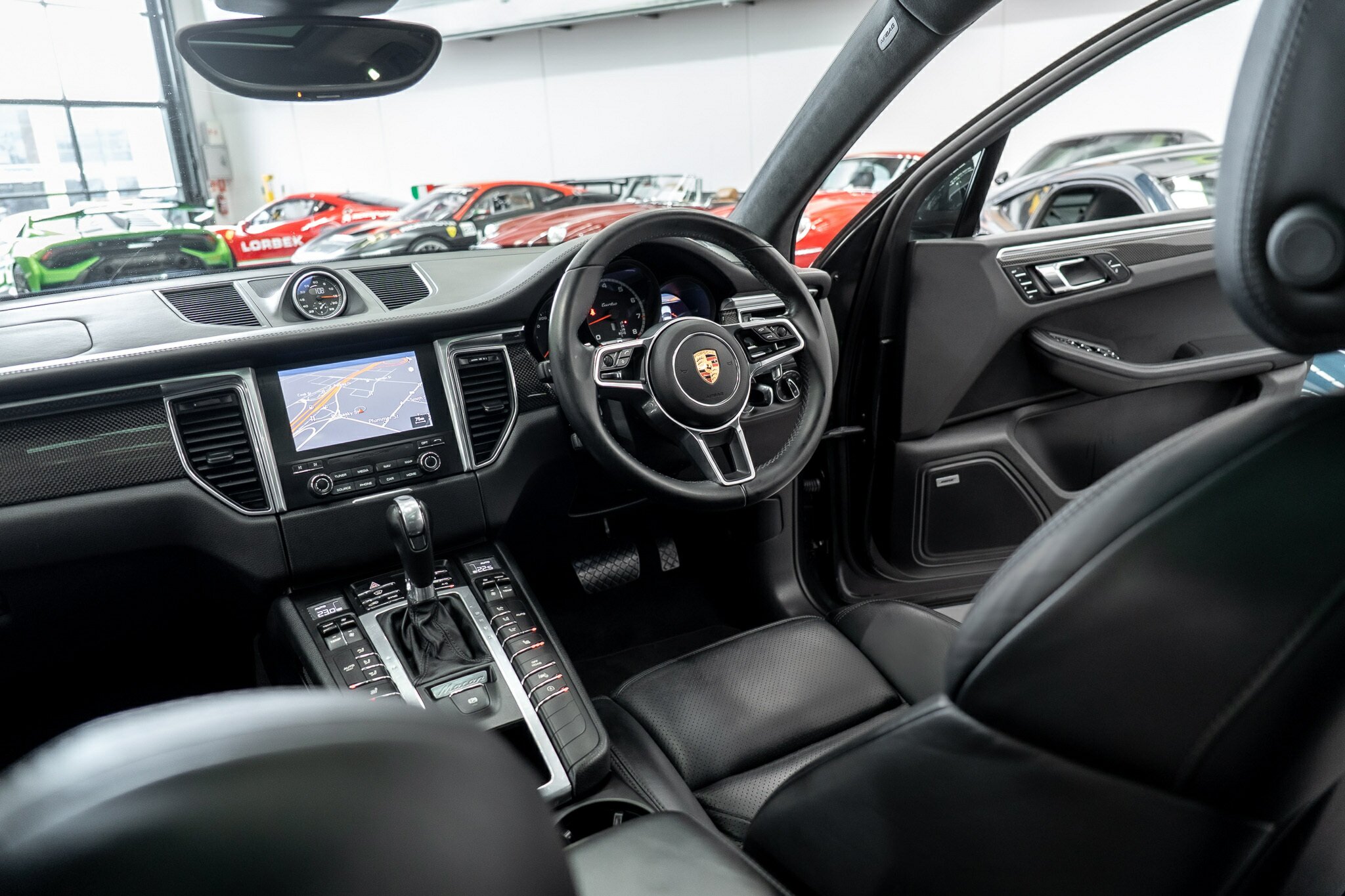 2016 PORSCHE MACAN MY17 TURBO 7 SP AUTO DUAL CLUTCH 4D WAGON