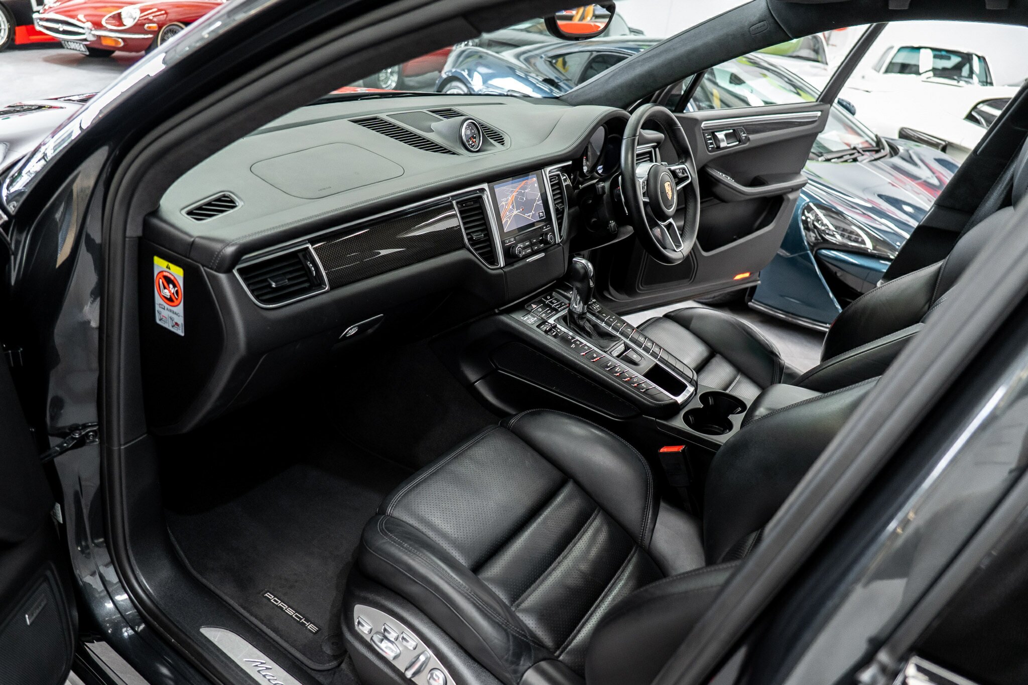 2016 PORSCHE MACAN MY17 TURBO 7 SP AUTO DUAL CLUTCH 4D WAGON