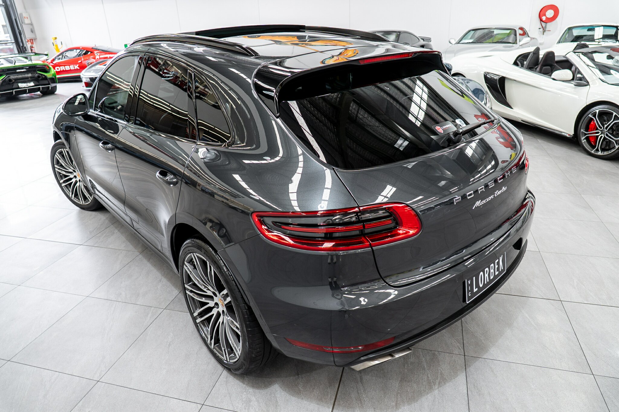 2016 PORSCHE MACAN MY17 TURBO 7 SP AUTO DUAL CLUTCH 4D WAGON
