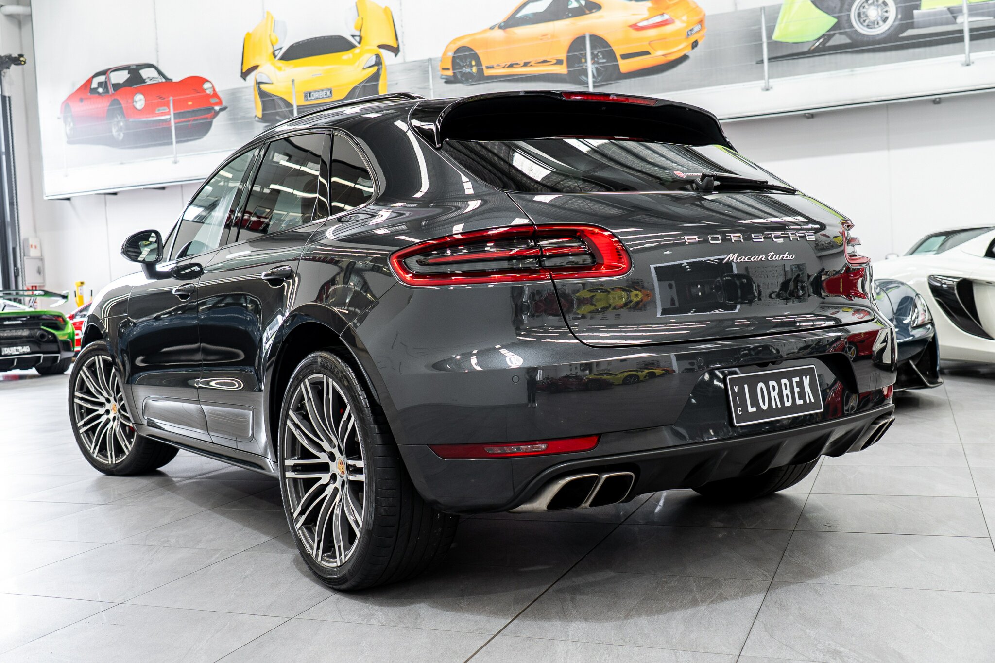2016 PORSCHE MACAN MY17 TURBO 7 SP AUTO DUAL CLUTCH 4D WAGON