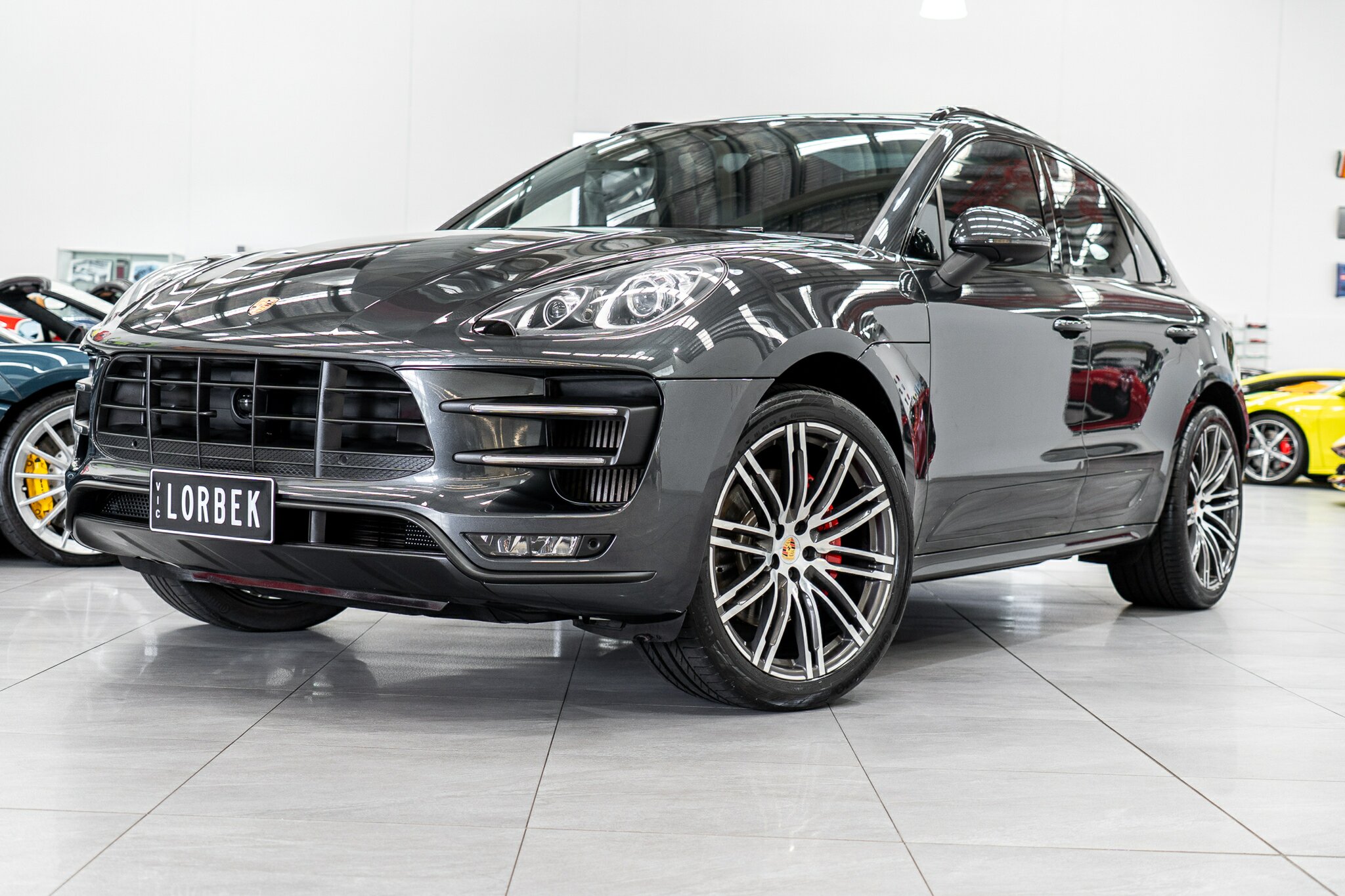 2016 PORSCHE MACAN MY17 TURBO 7 SP AUTO DUAL CLUTCH 4D WAGON