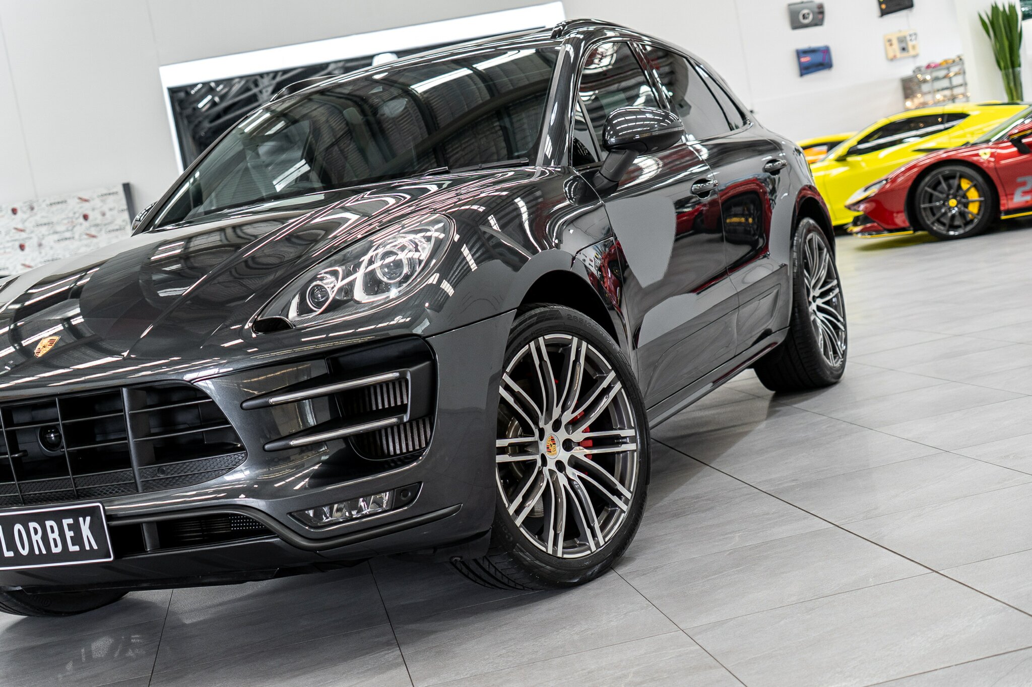 2016 PORSCHE MACAN MY17 TURBO 7 SP AUTO DUAL CLUTCH 4D WAGON