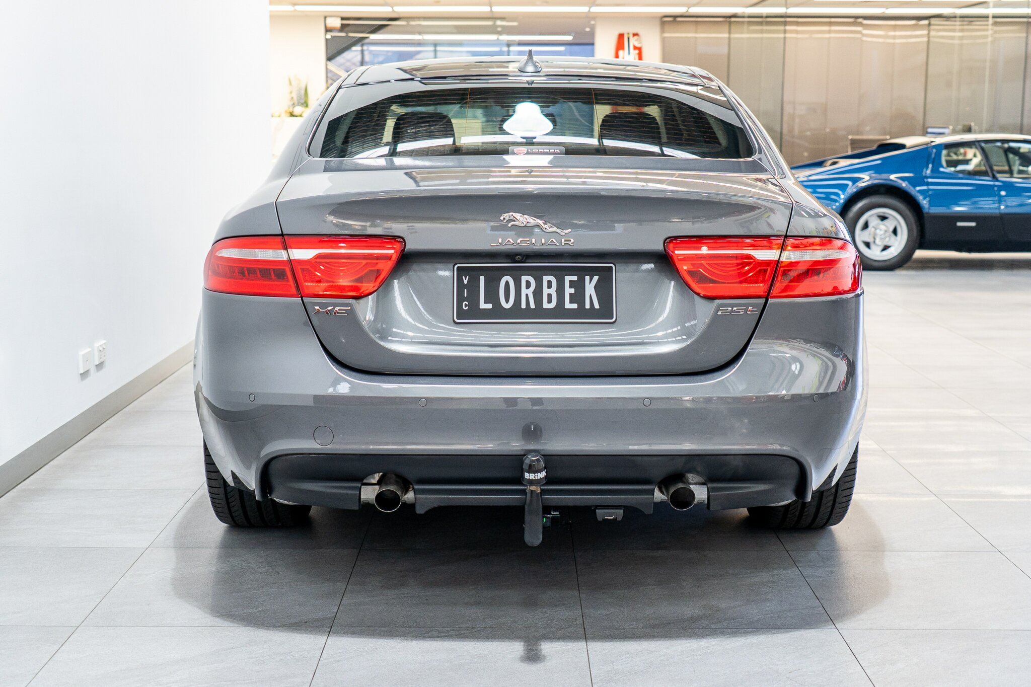 2015 JAGUAR XE 25t PRESTIGE 8 SP AUTOMATIC 4D SEDAN