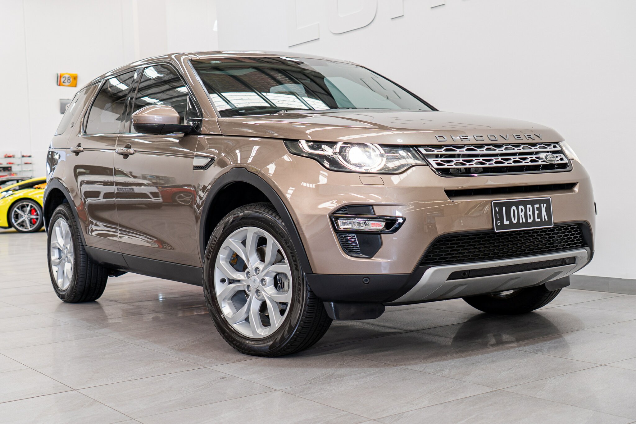 2015 LAND ROVER DISCOVERY SPORT LC SD4 HSE 9 SP AUTOMATIC 4D WAGON