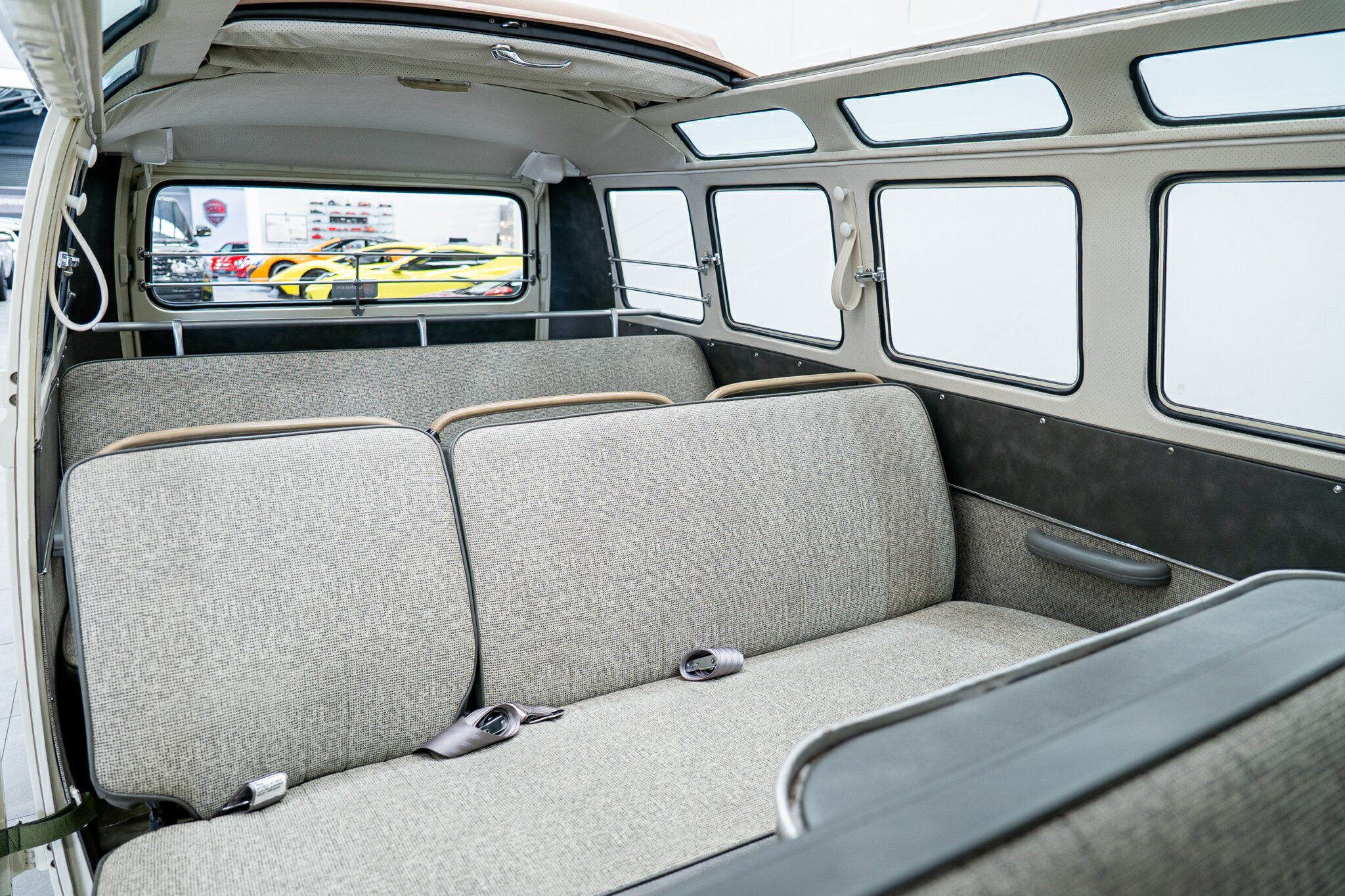 1966 VOLKSWAGEN KOMBI 4 SP MANUAL VAN
