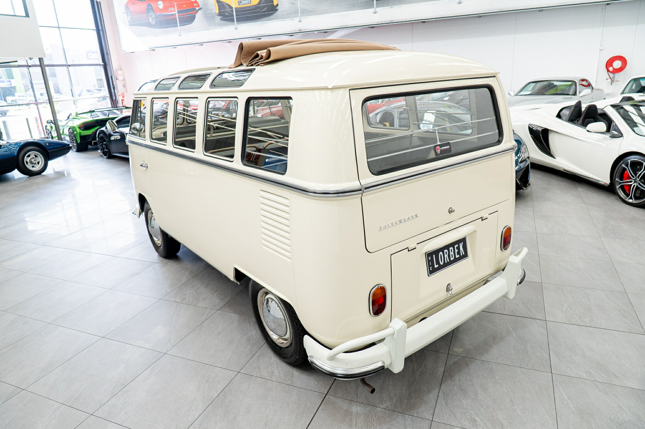 1966 VOLKSWAGEN KOMBI 4 SP MANUAL VAN