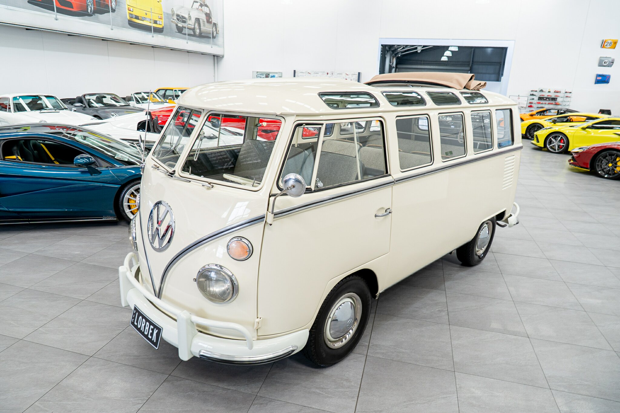 1966 VOLKSWAGEN KOMBI 4 SP MANUAL VAN
