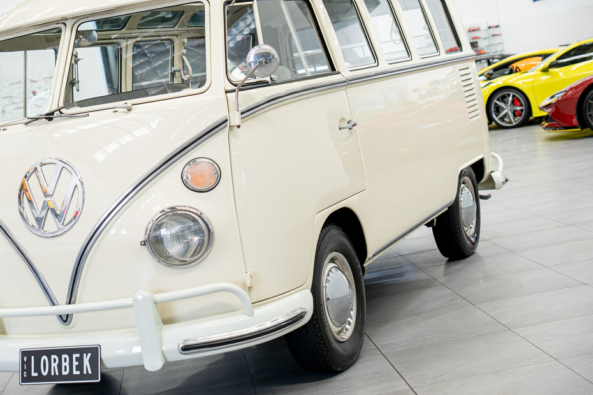 1966 VOLKSWAGEN KOMBI 4 SP MANUAL VAN