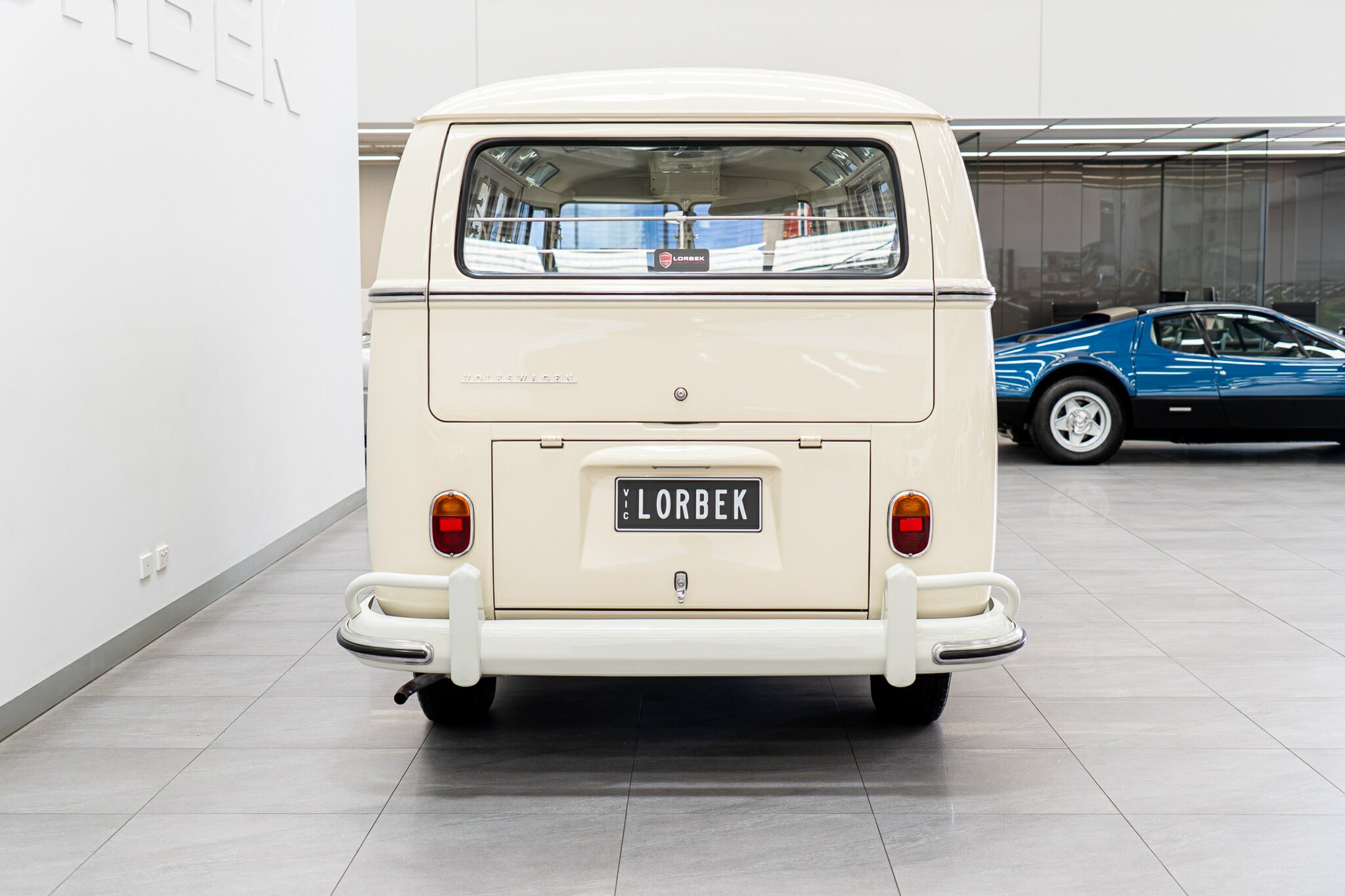 1966 VOLKSWAGEN KOMBI 4 SP MANUAL VAN