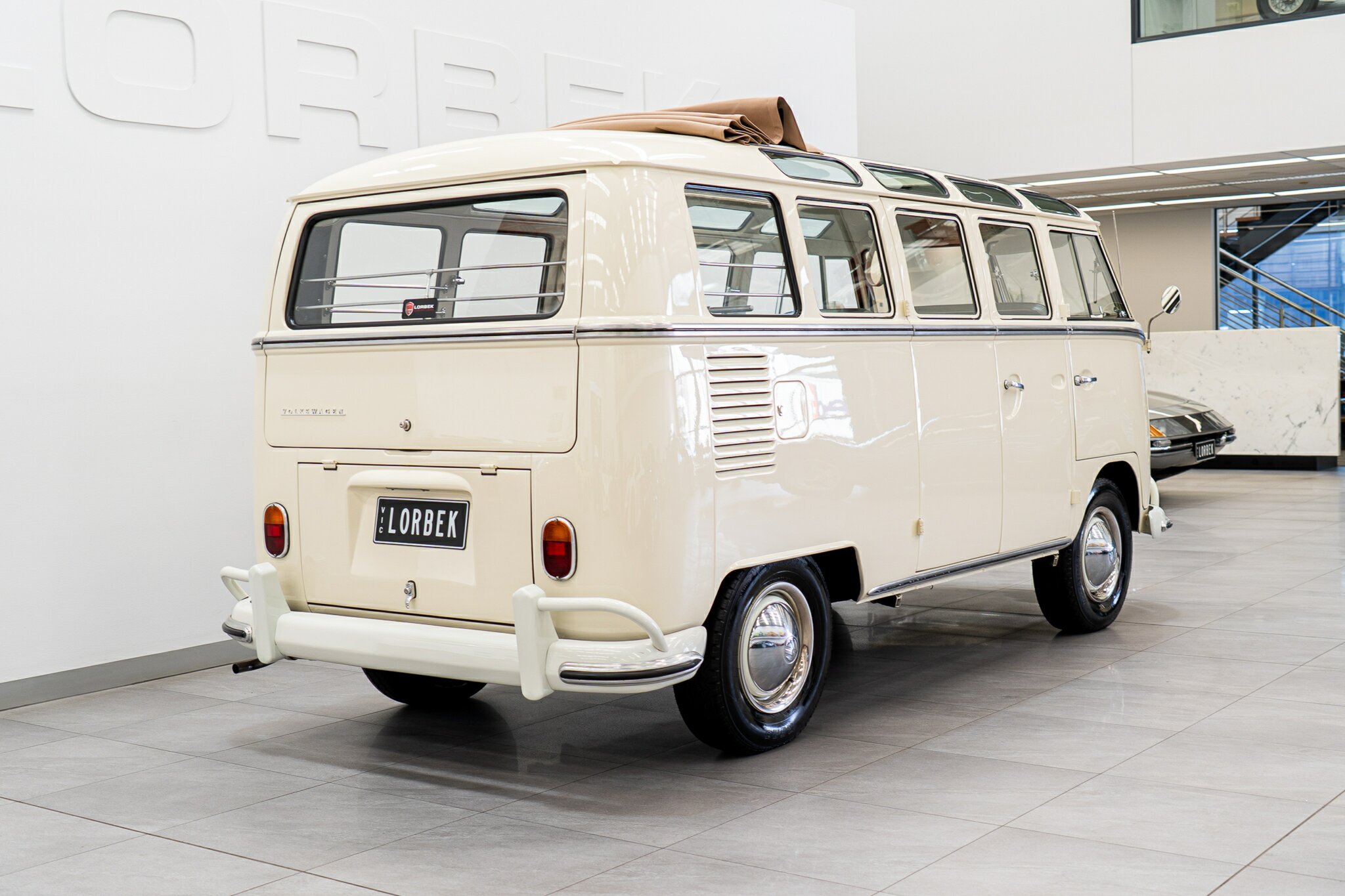1966 VOLKSWAGEN KOMBI 4 SP MANUAL VAN