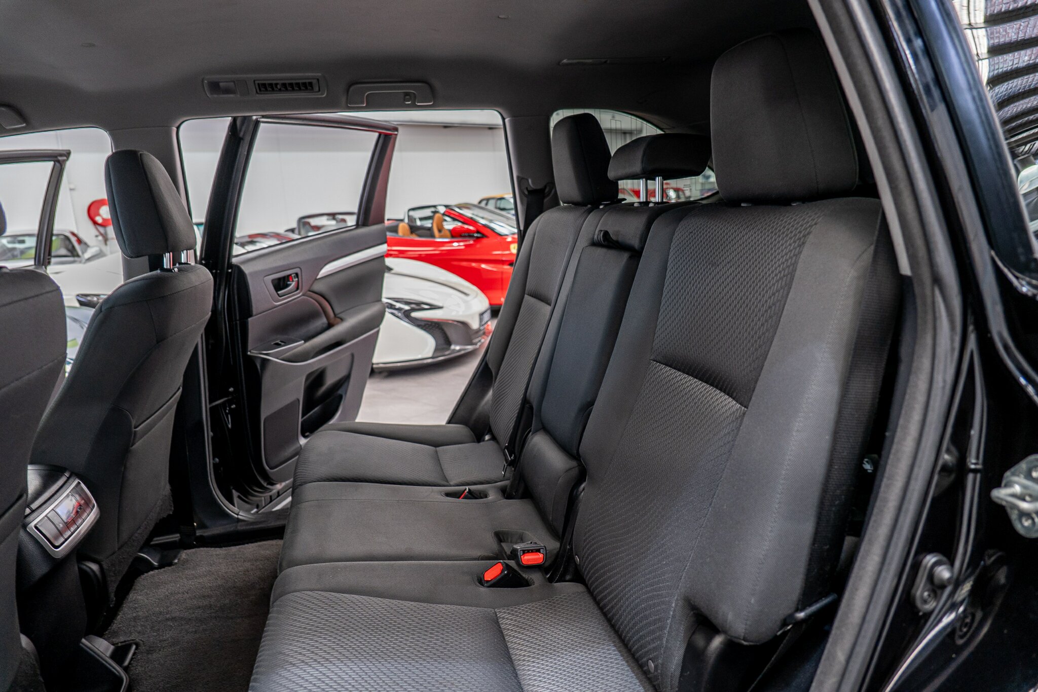 2015 TOYOTA KLUGER GSU50R GX (4X2) 6 SP AUTOMATIC 4D WAGON