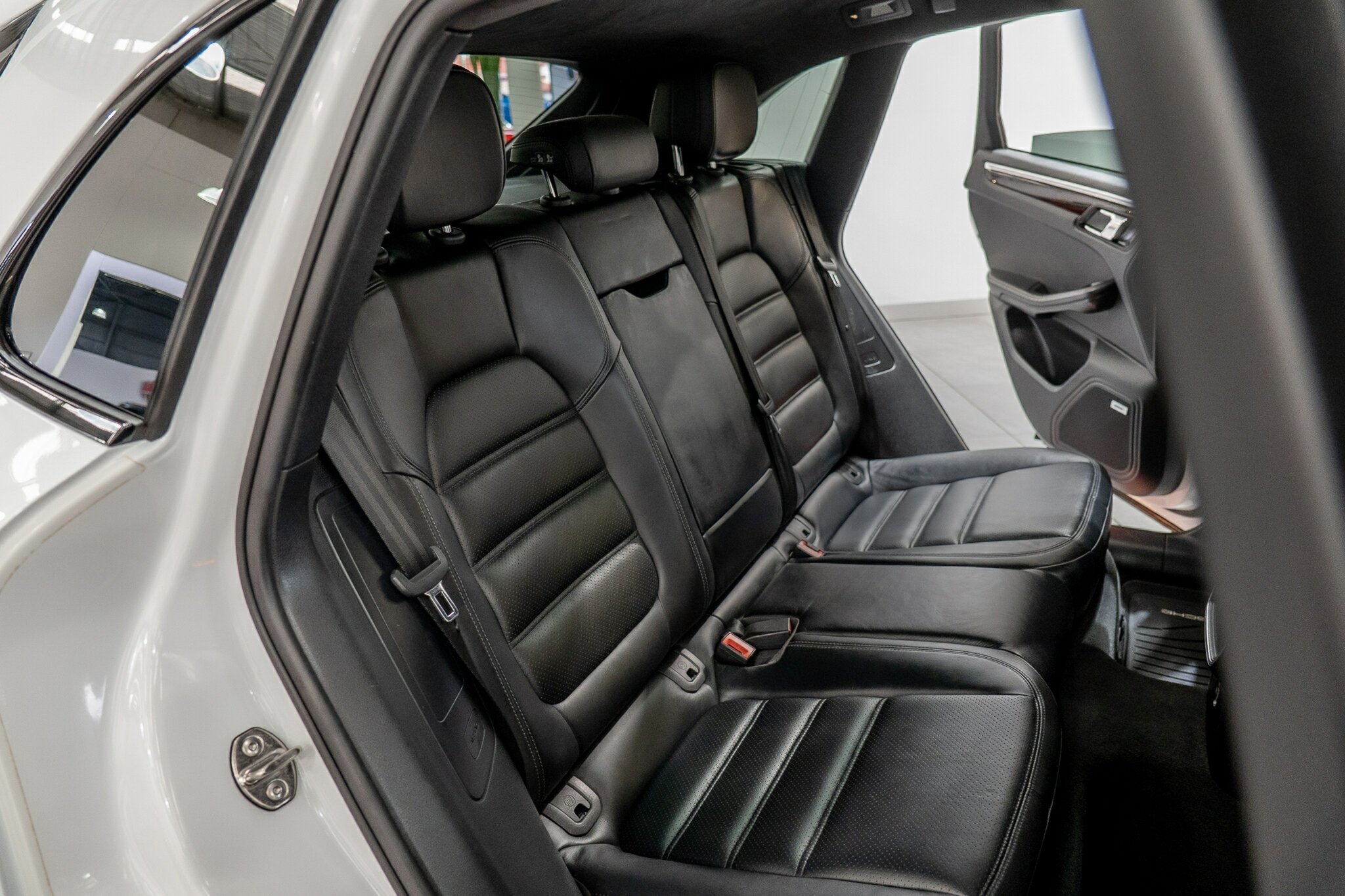 2016 PORSCHE MACAN MY17 TURBO 7 SP AUTO DUAL CLUTCH 4D WAGON