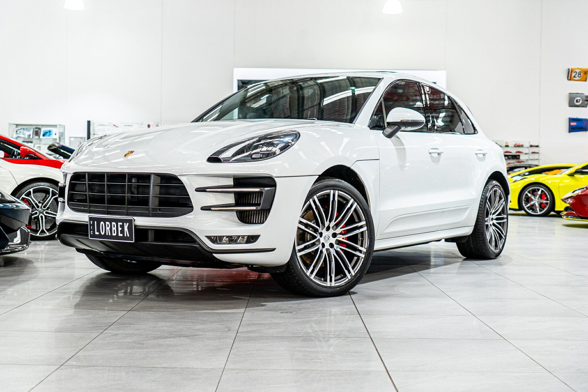 2016 PORSCHE MACAN MY17 TURBO 7 SP AUTO DUAL CLUTCH 4D WAGON