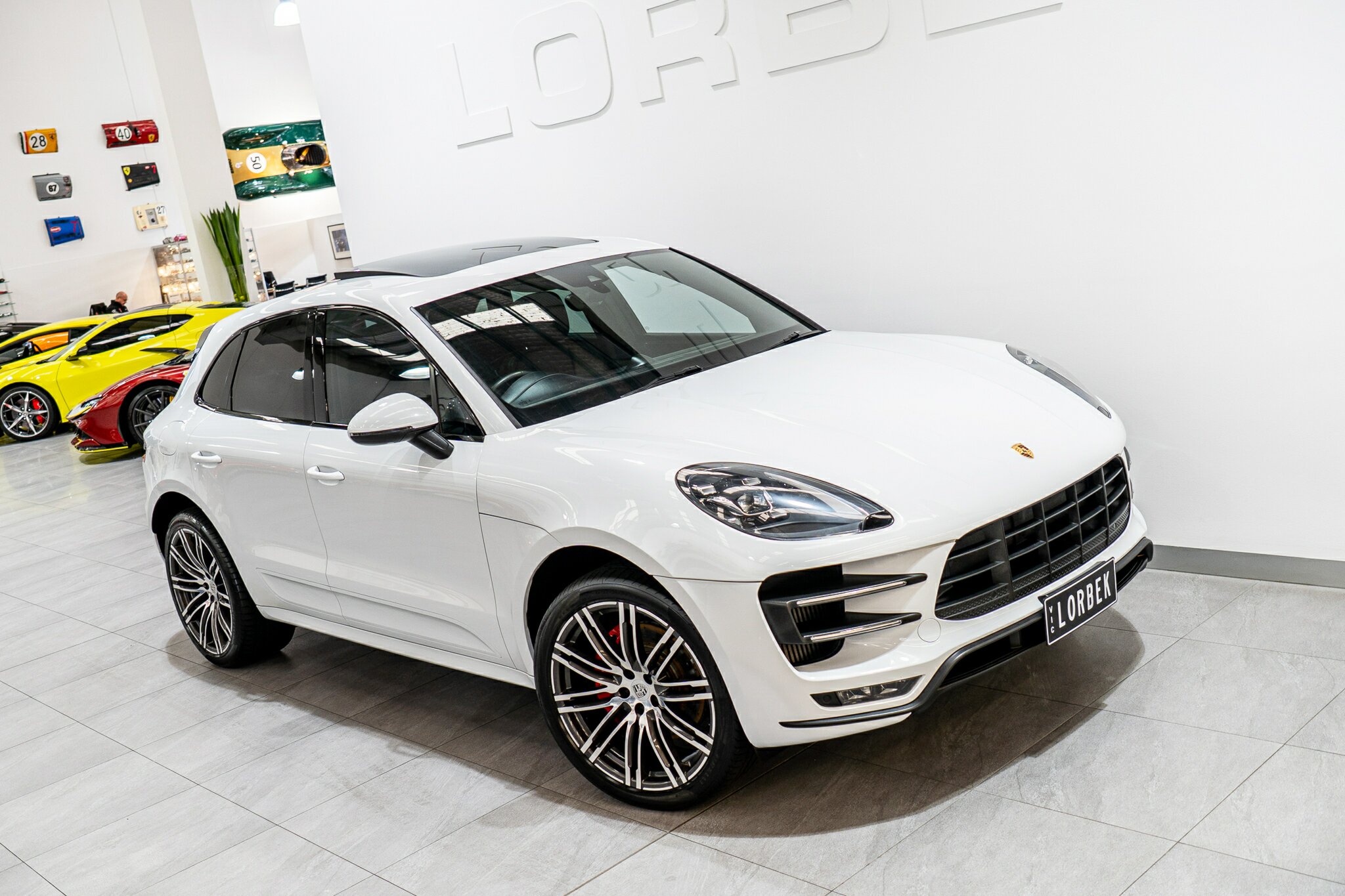 2016 PORSCHE MACAN MY17 TURBO 7 SP AUTO DUAL CLUTCH 4D WAGON