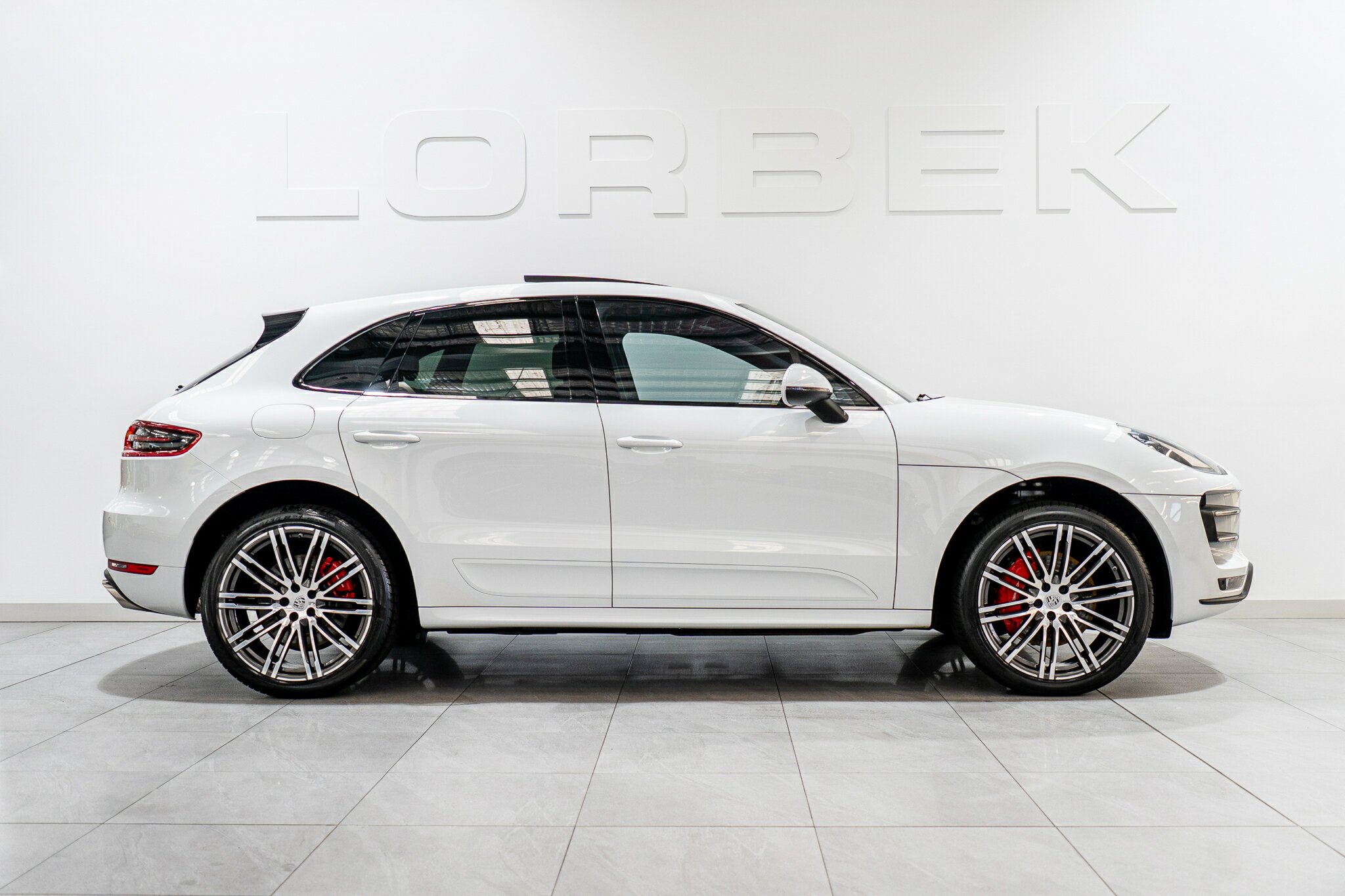 2016 PORSCHE MACAN MY17 TURBO 7 SP AUTO DUAL CLUTCH 4D WAGON