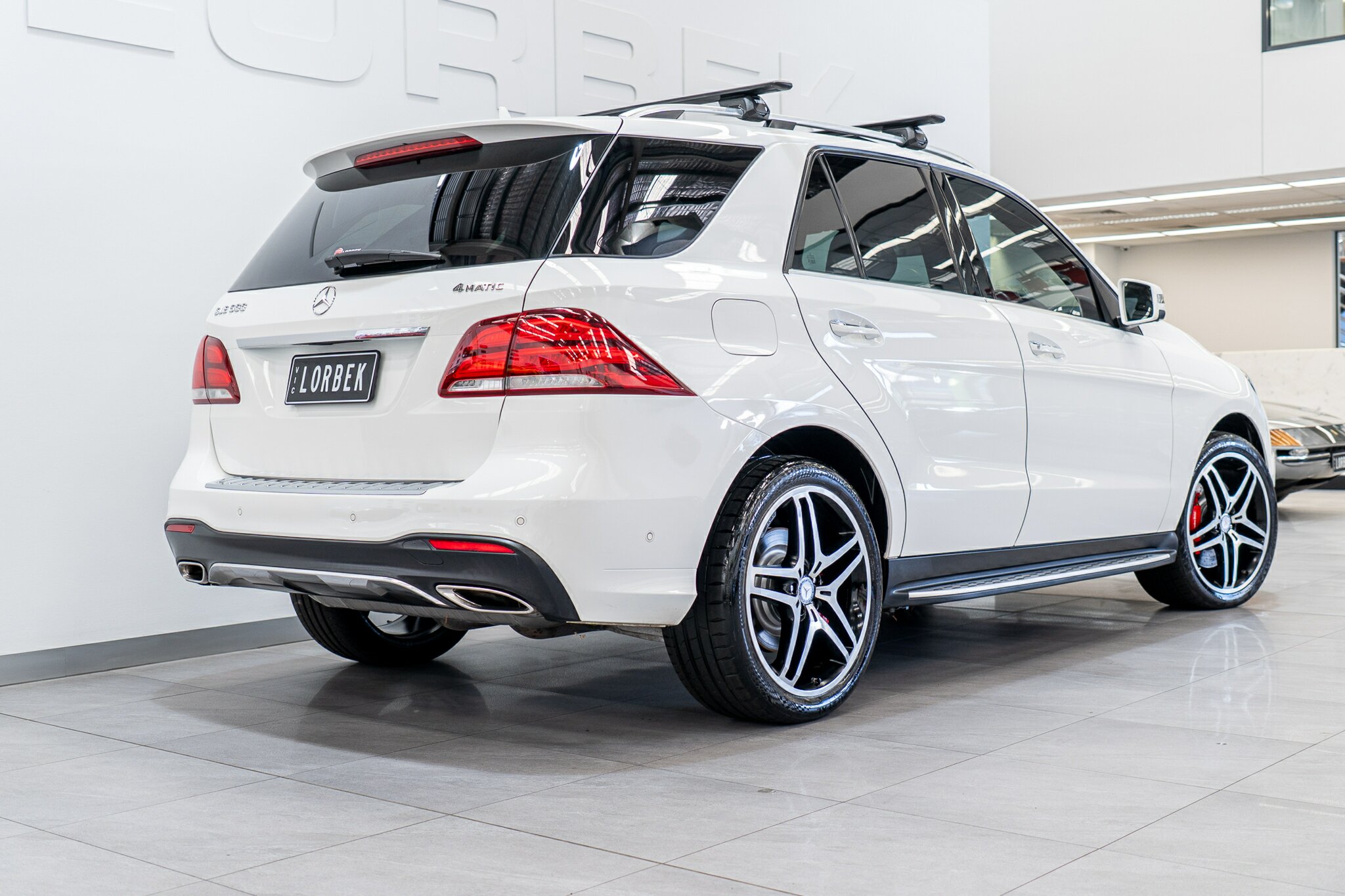 2016 MERCEDES-BENZ GLE500 166 7 SP AUTOMATIC 4D WAGON