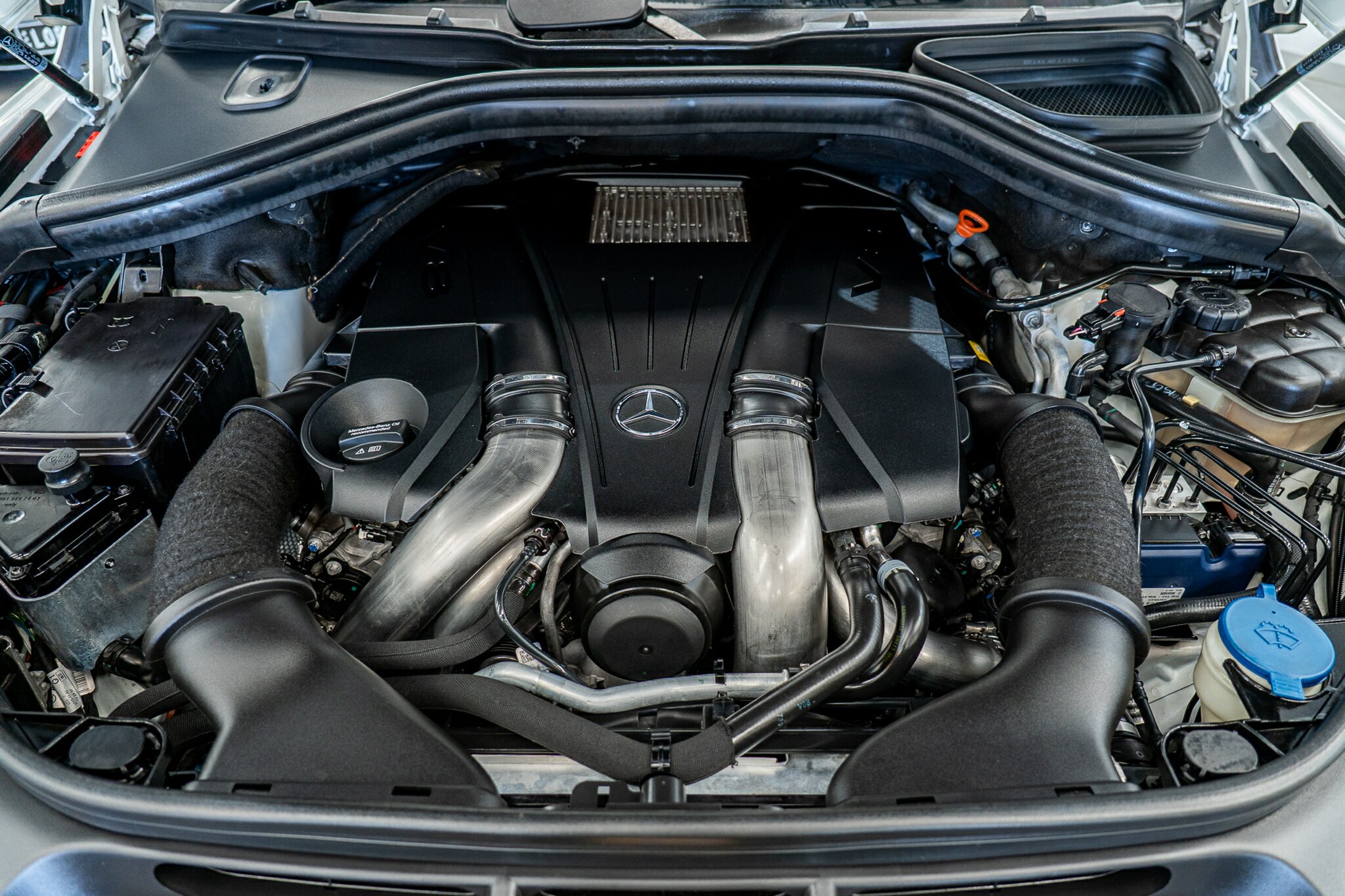 2016 MERCEDES-BENZ GLE500 166 7 SP AUTOMATIC 4D WAGON