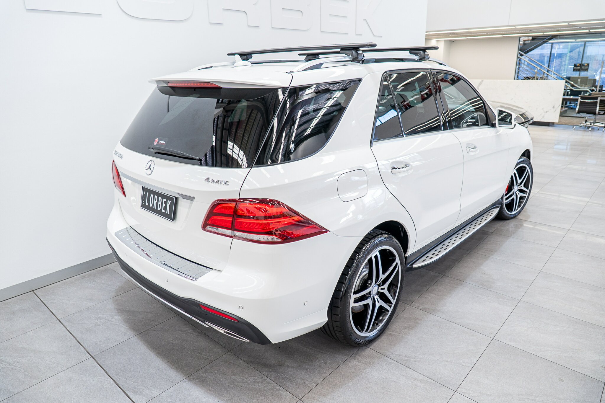 2016 MERCEDES-BENZ GLE500 166 7 SP AUTOMATIC 4D WAGON