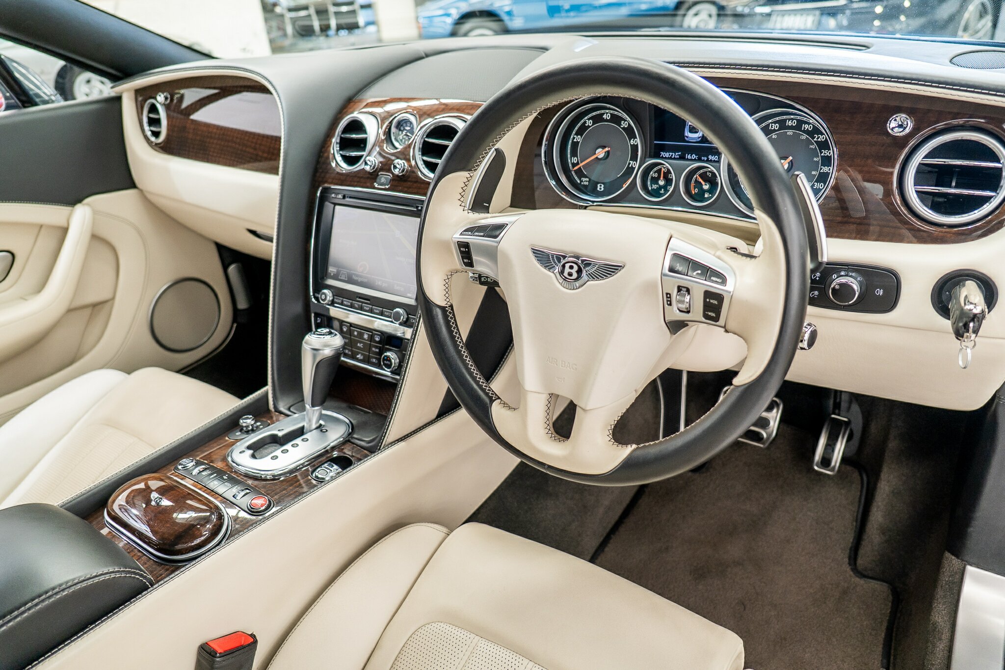 2012 BENTLEY CONTINENTAL 3W MY13 GT V8 8 SP AUTOMATIC SEQUENTIAL SEDAN
