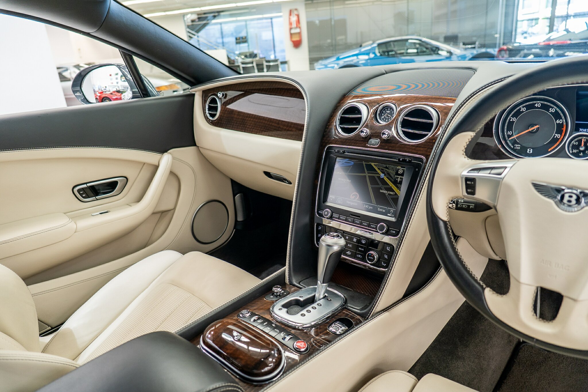 2012 BENTLEY CONTINENTAL 3W MY13 GT V8 8 SP AUTOMATIC SEQUENTIAL SEDAN