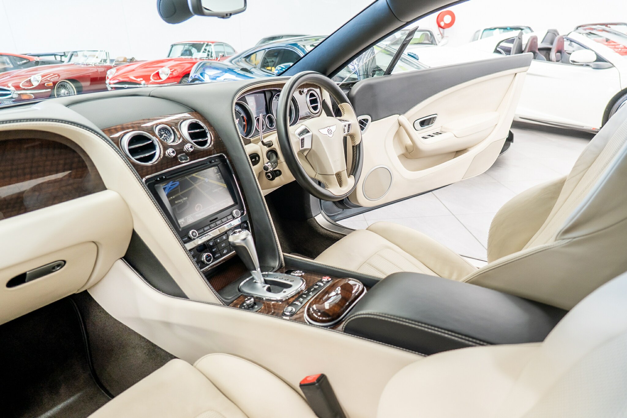 2012 BENTLEY CONTINENTAL 3W MY13 GT V8 8 SP AUTOMATIC SEQUENTIAL SEDAN