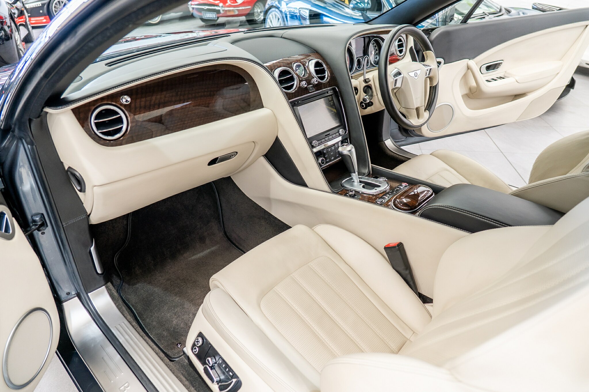 2012 BENTLEY CONTINENTAL 3W MY13 GT V8 8 SP AUTOMATIC SEQUENTIAL SEDAN