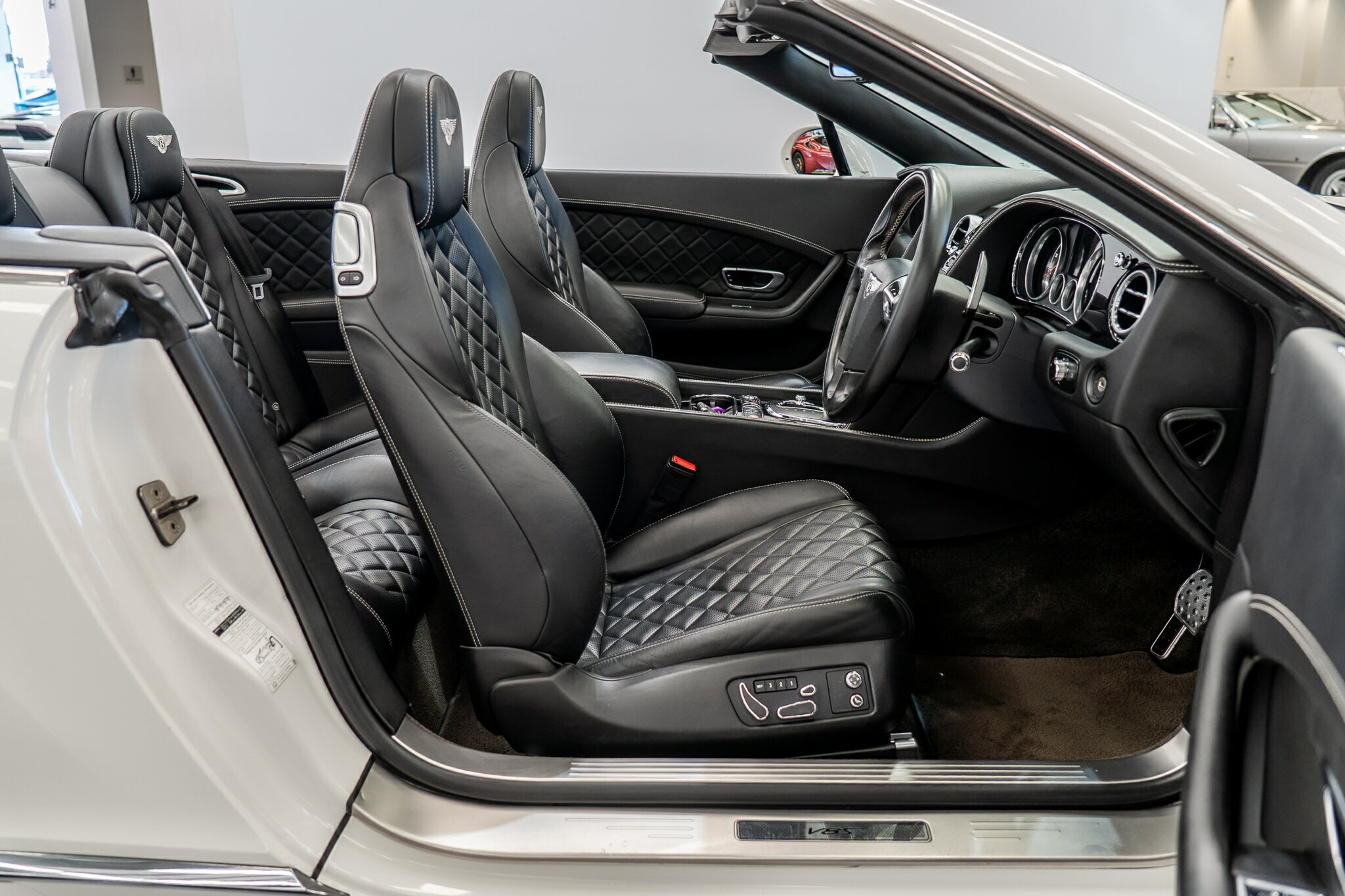 2016 BENTLEY CONTINENTAL 3W MY17 GT V8 S 8 SP AUTOMATIC SEQUENTIAL 2D CONVERTIBLE