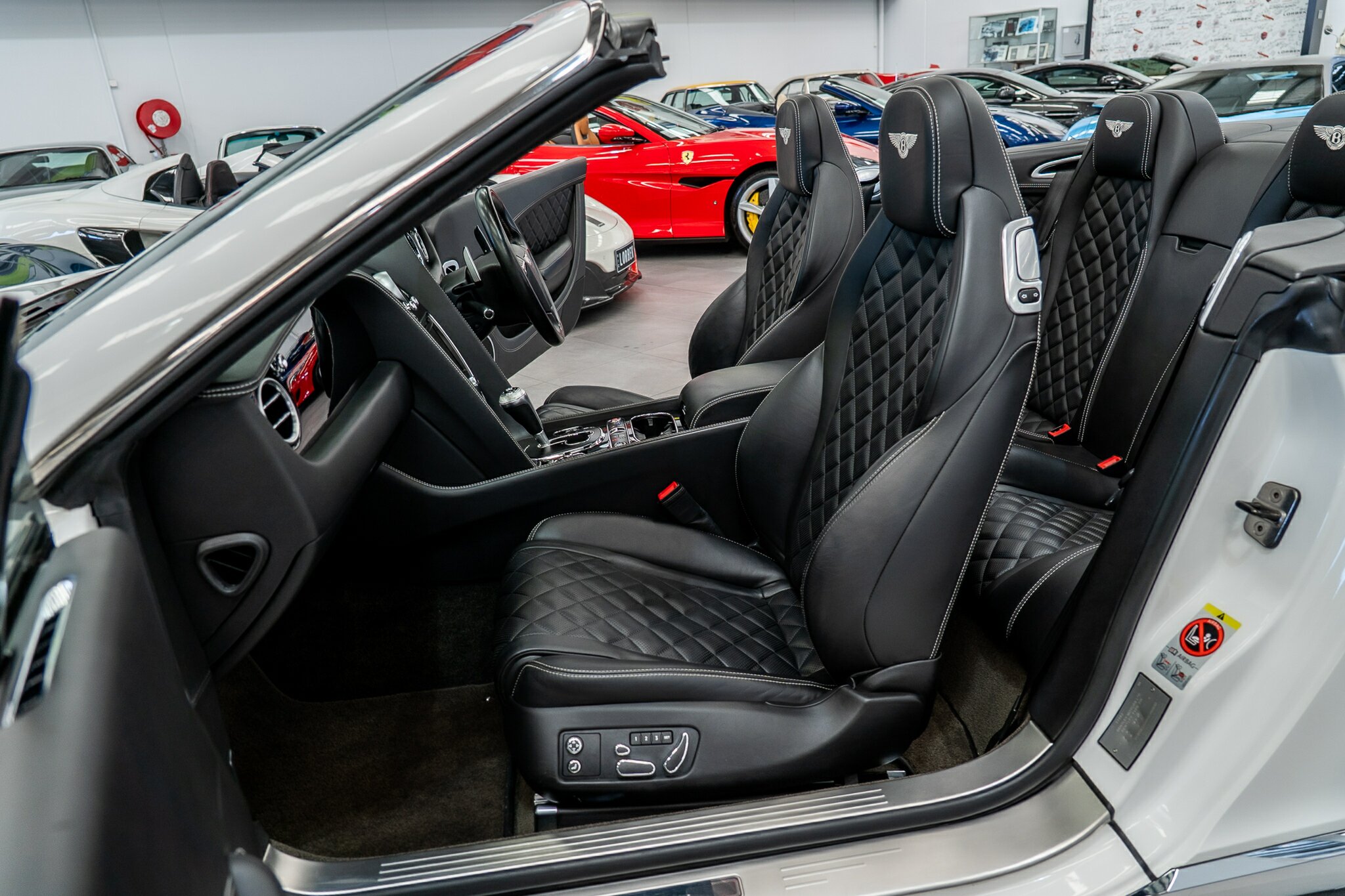 2016 BENTLEY CONTINENTAL 3W MY17 GT V8 S 8 SP AUTOMATIC SEQUENTIAL 2D CONVERTIBLE