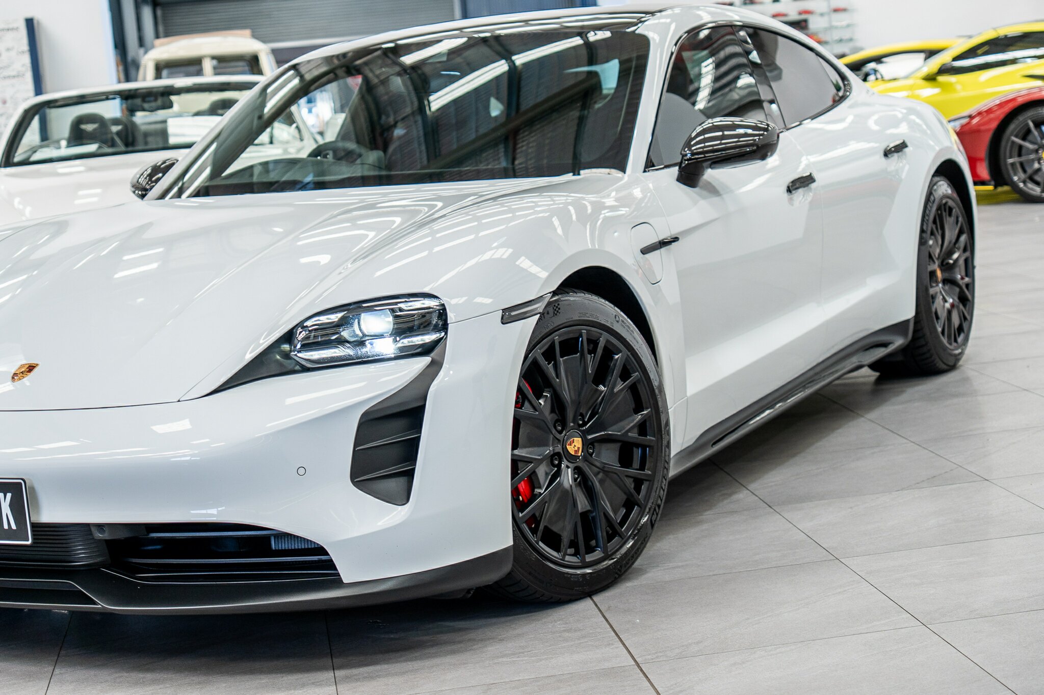 2022 PORSCHE TAYCAN Y1A MY22 GTS 1 FRONT AND 2 REAR AUTO 4D COUPE
