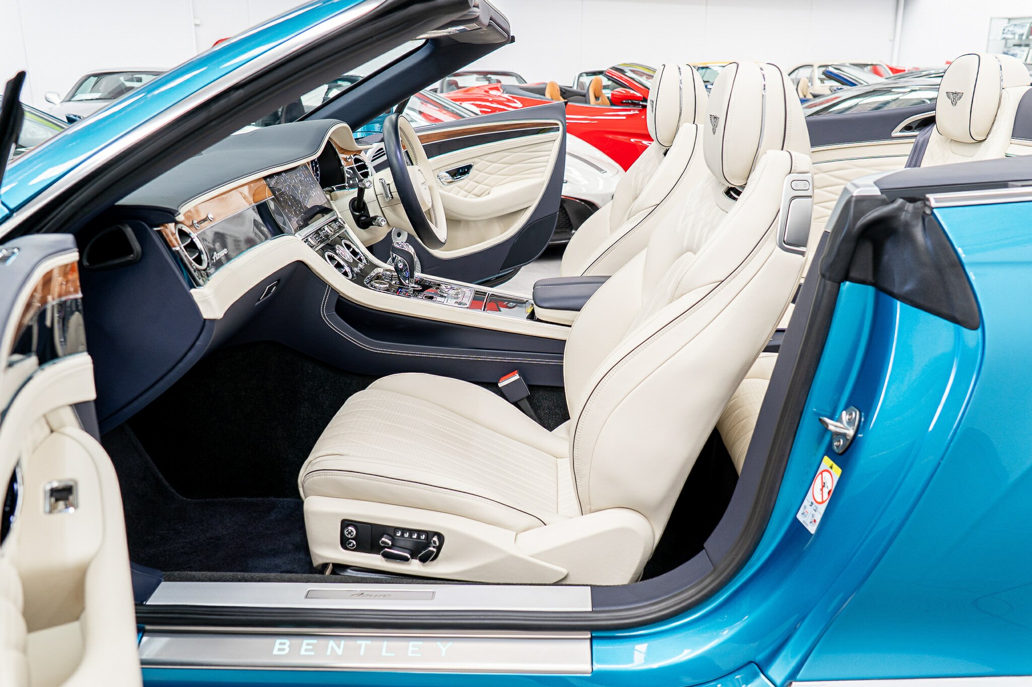 2024 BENTLEY CONTINENTAL 3S GT AZURE 8 SP AUTO DUAL CLUTCH 2D CONVERTIBLE