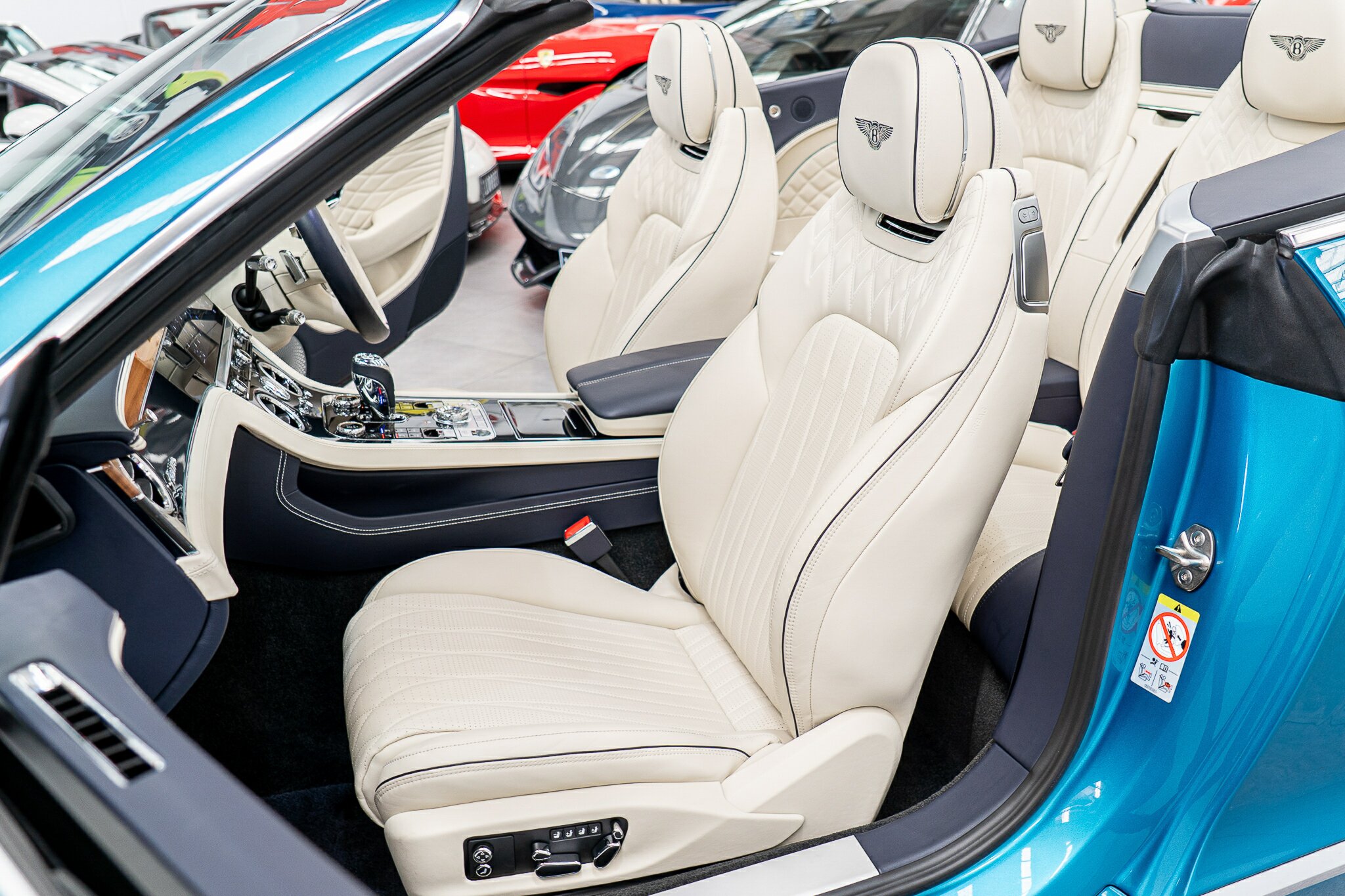 2024 BENTLEY CONTINENTAL 3S GT AZURE 8 SP AUTO DUAL CLUTCH 2D CONVERTIBLE