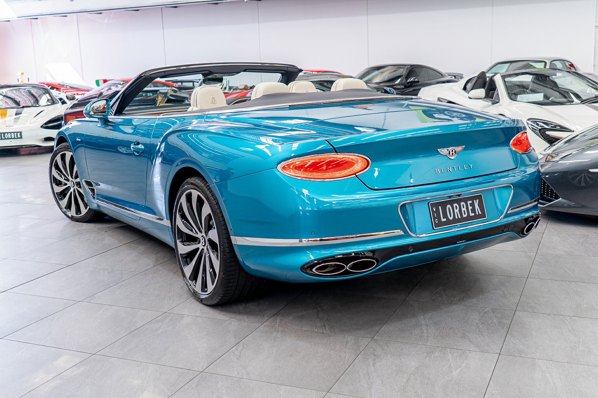 2024 BENTLEY CONTINENTAL 3S GT AZURE 8 SP AUTO DUAL CLUTCH 2D CONVERTIBLE