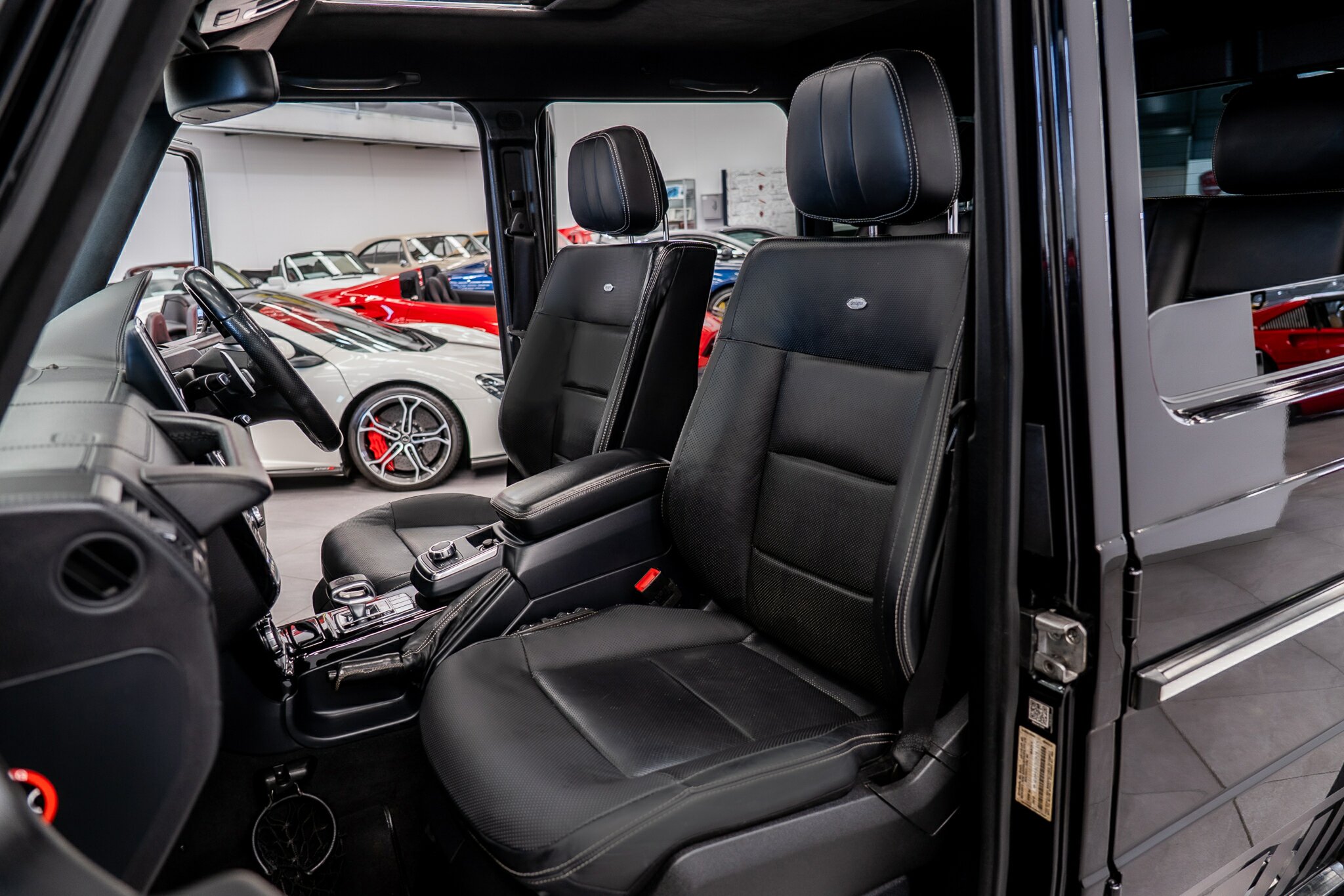 2016 MERCEDES-AMG G 463 MY16 63 7 SP AUTOMATIC G-TRONIC 4D WAGON
