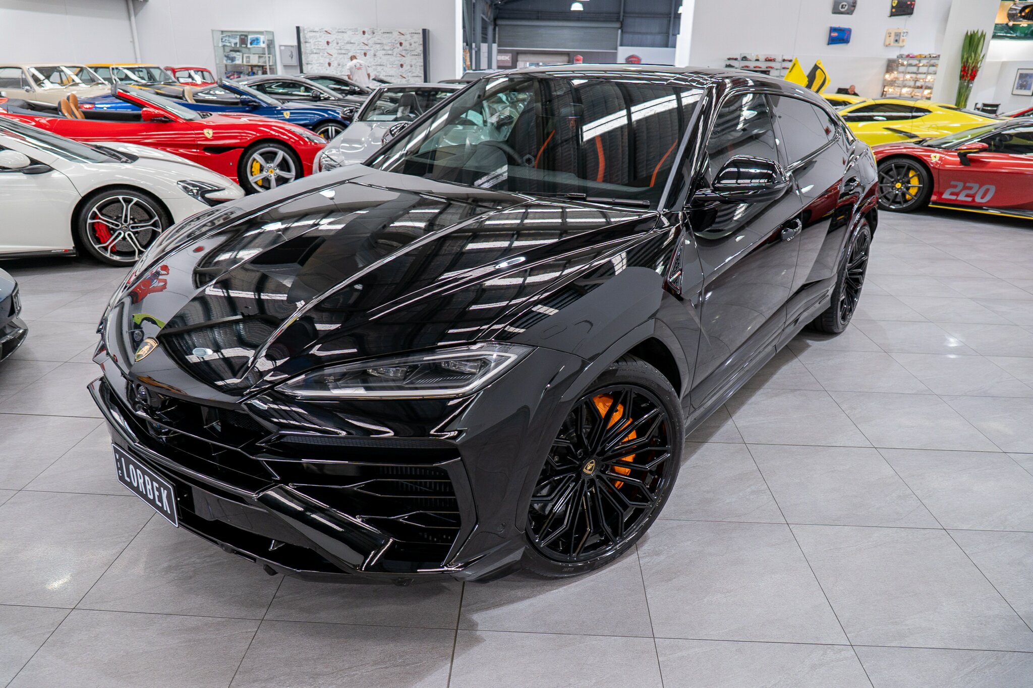 2025 LAMBORGHINI URUS 636 MY19 5 SEAT 8 SP AUTOMATIC 4D WAGON