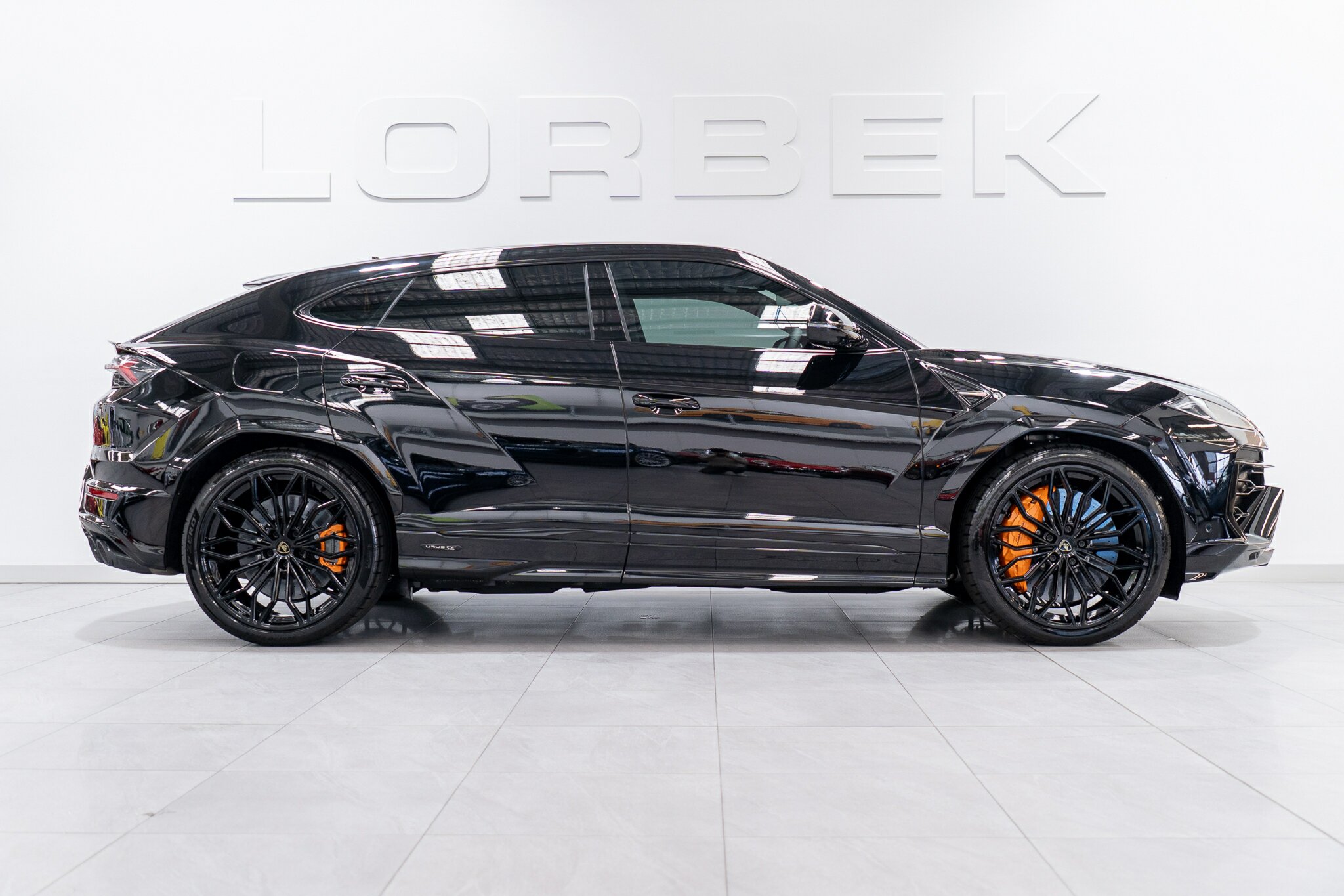 2025 LAMBORGHINI URUS 636 MY19 5 SEAT 8 SP AUTOMATIC 4D WAGON