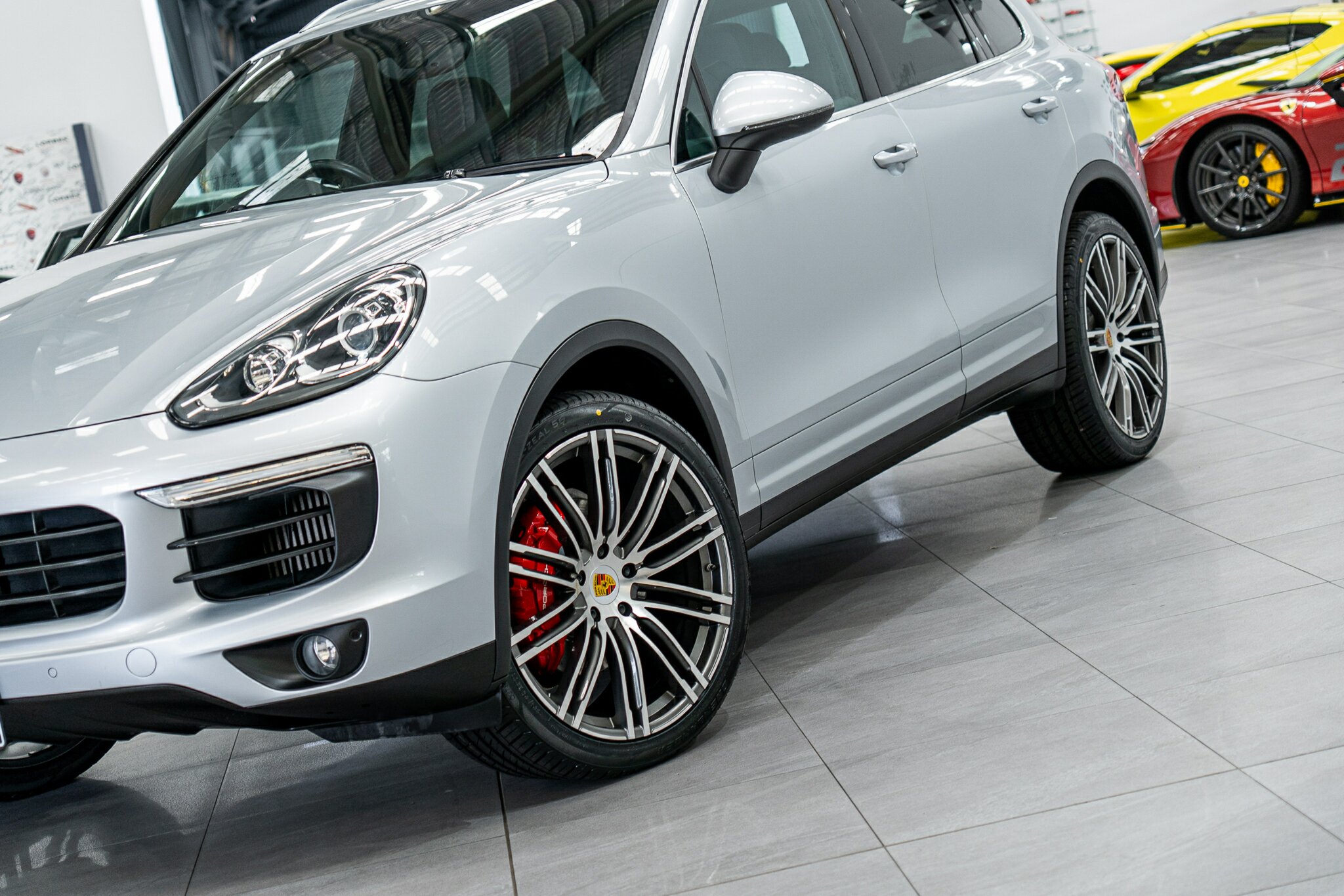2015 PORSCHE CAYENNE SERIES 2 MY16 DIESEL 8 SP AUTOMATIC TIPTRONIC 4D WAGON