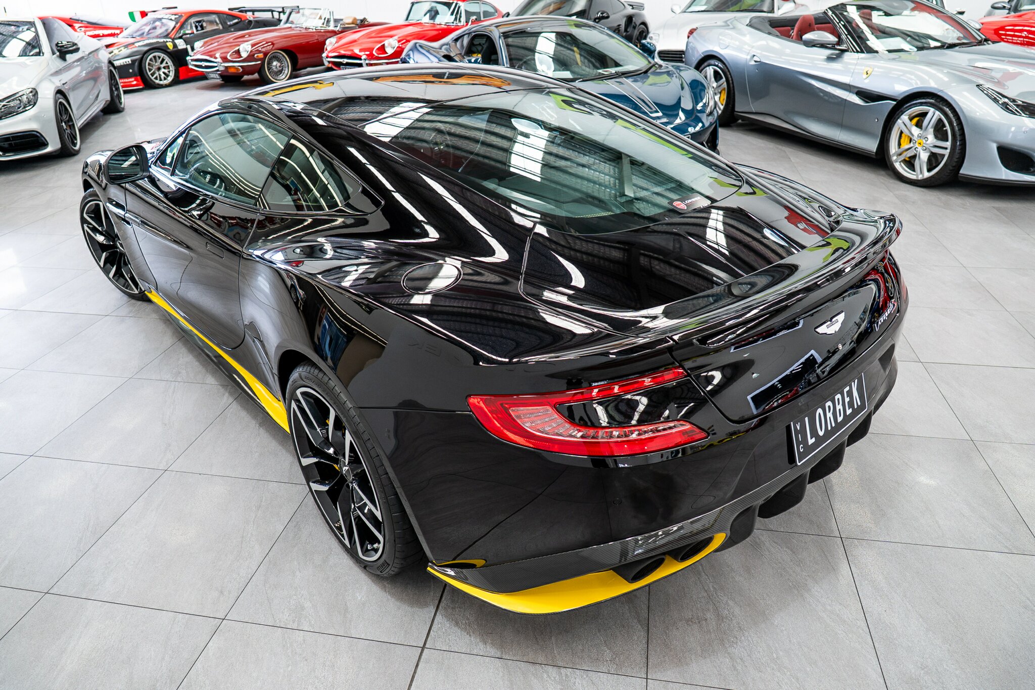 2017 ASTON MARTIN VANQUISH MY18 S 8 SP AUTOMATIC 2D SEDAN