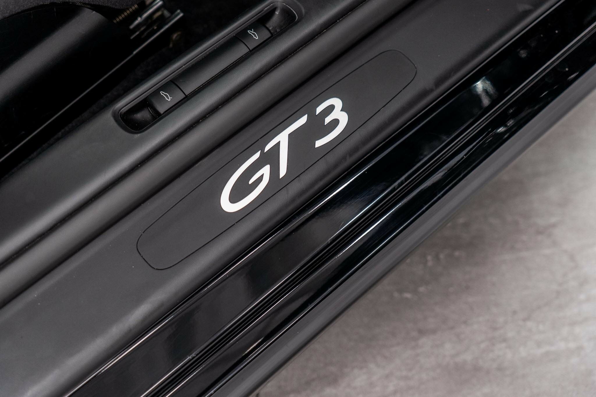 2009 PORSCHE 911 997 GT3 6 SP MANUAL 2D COUPE