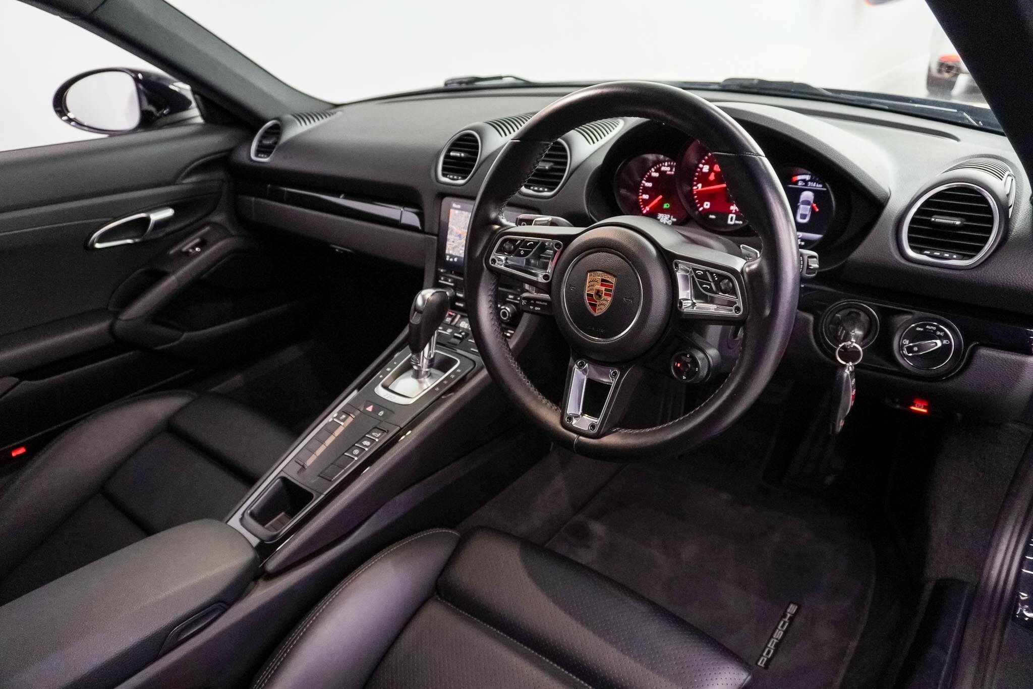 2019 PORSCHE 718 982 MY20 CAYMAN 7 SP AUTO DUAL CLUTCH SEDAN