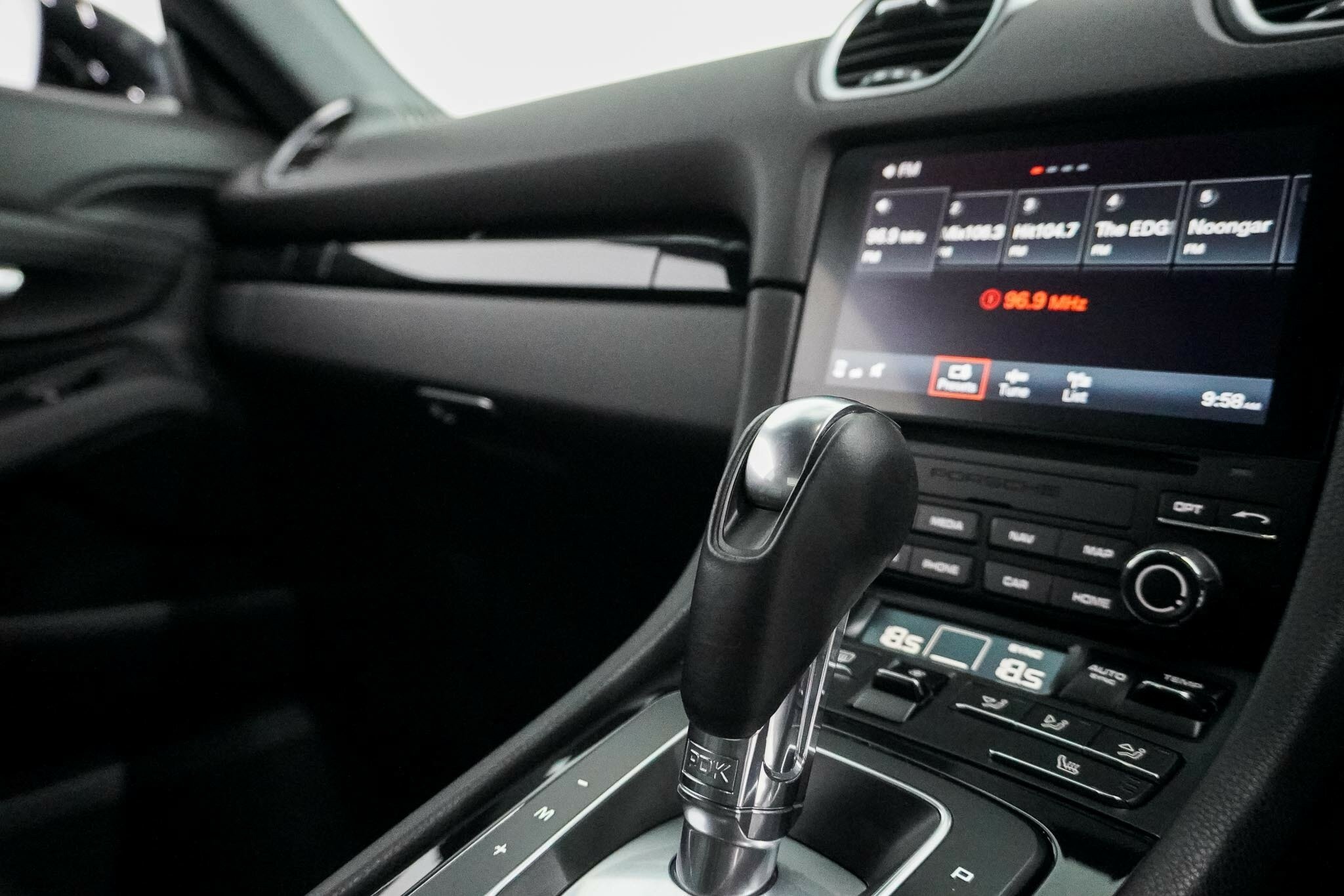 2019 PORSCHE 718 982 MY20 CAYMAN 7 SP AUTO DUAL CLUTCH SEDAN
