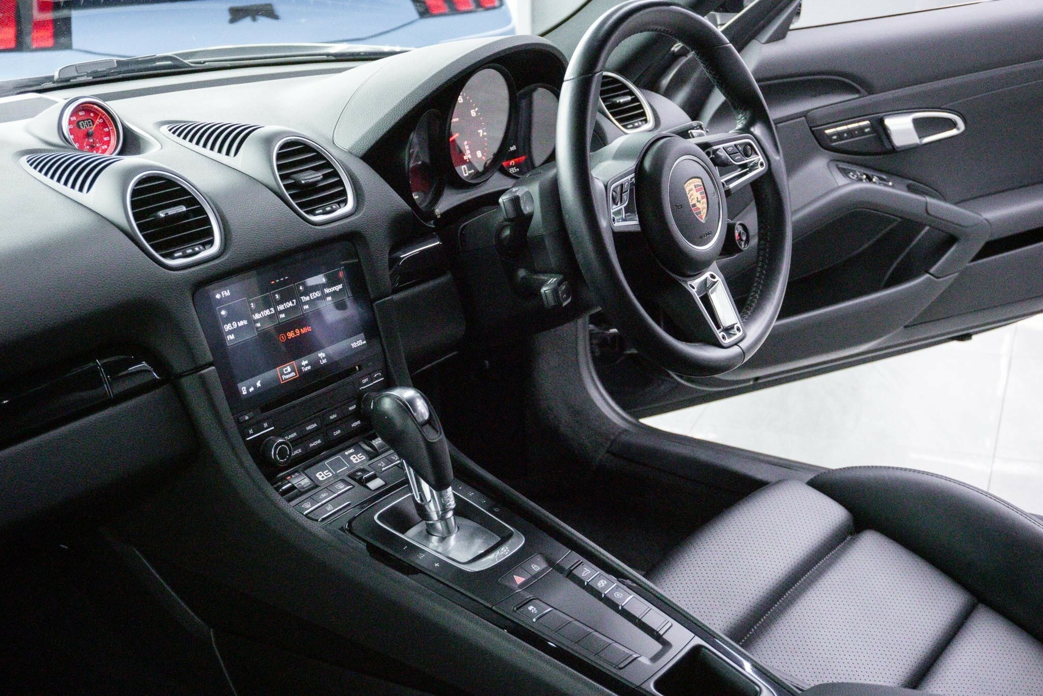 2019 PORSCHE 718 982 MY20 CAYMAN 7 SP AUTO DUAL CLUTCH SEDAN