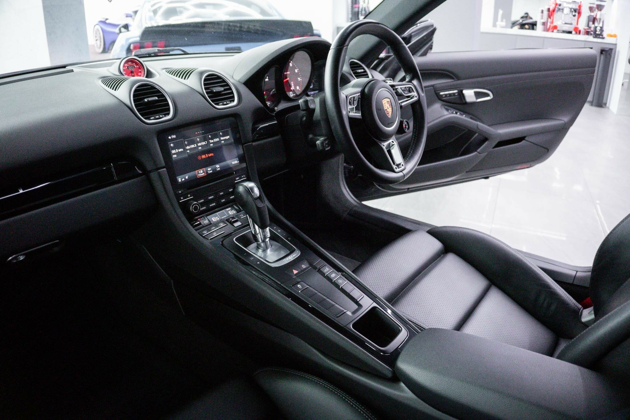 2019 PORSCHE 718 982 MY20 CAYMAN 7 SP AUTO DUAL CLUTCH SEDAN