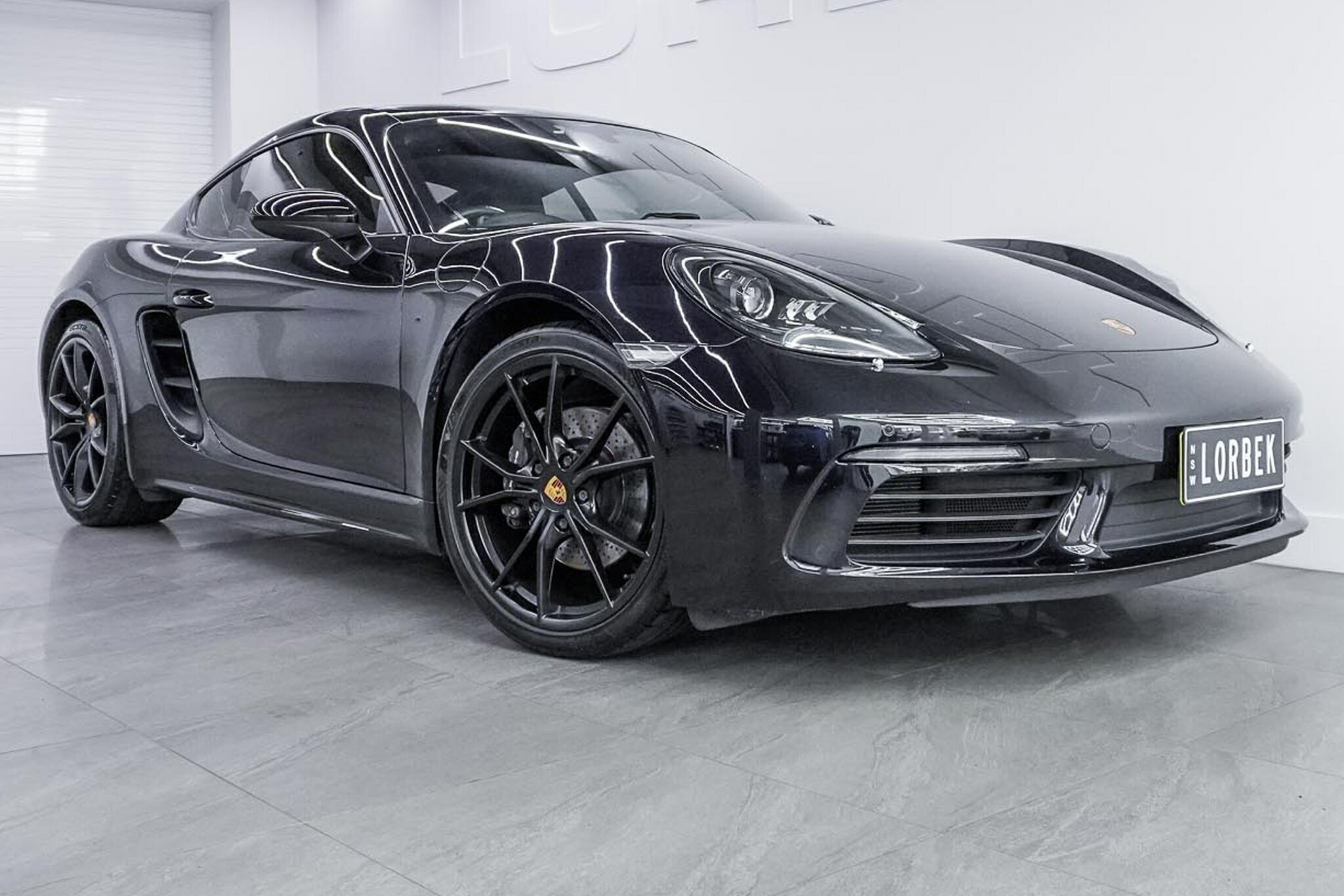 2019 PORSCHE 718 982 MY20 CAYMAN 7 SP AUTO DUAL CLUTCH SEDAN