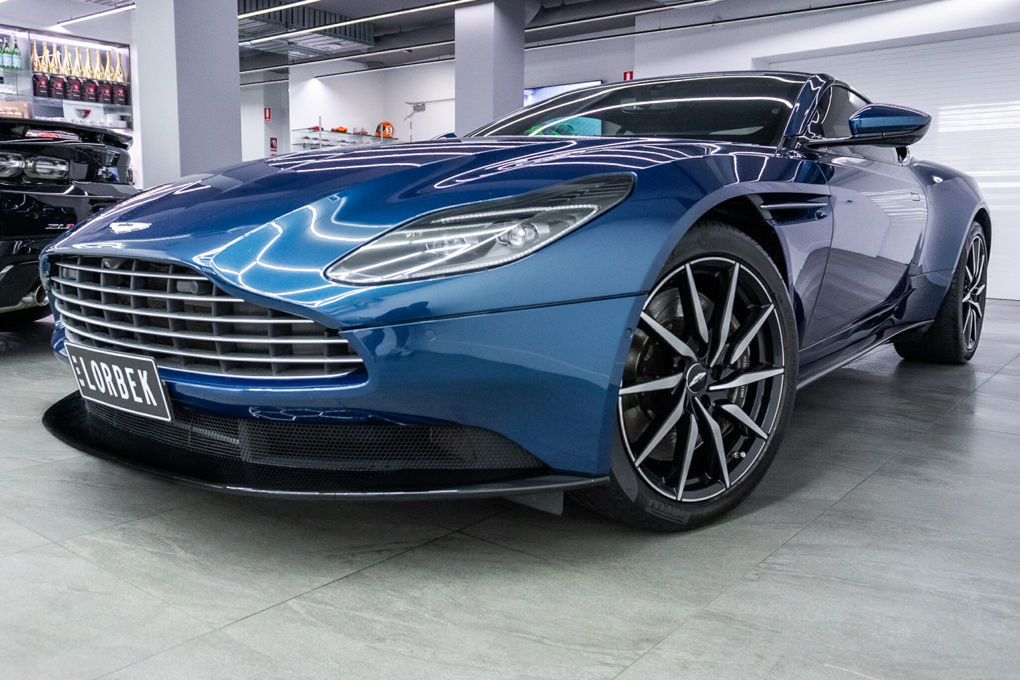 2017 ASTON MARTIN DB11 MY18.5 8 SP AUTO STEPTRONIC SPRT SEDAN