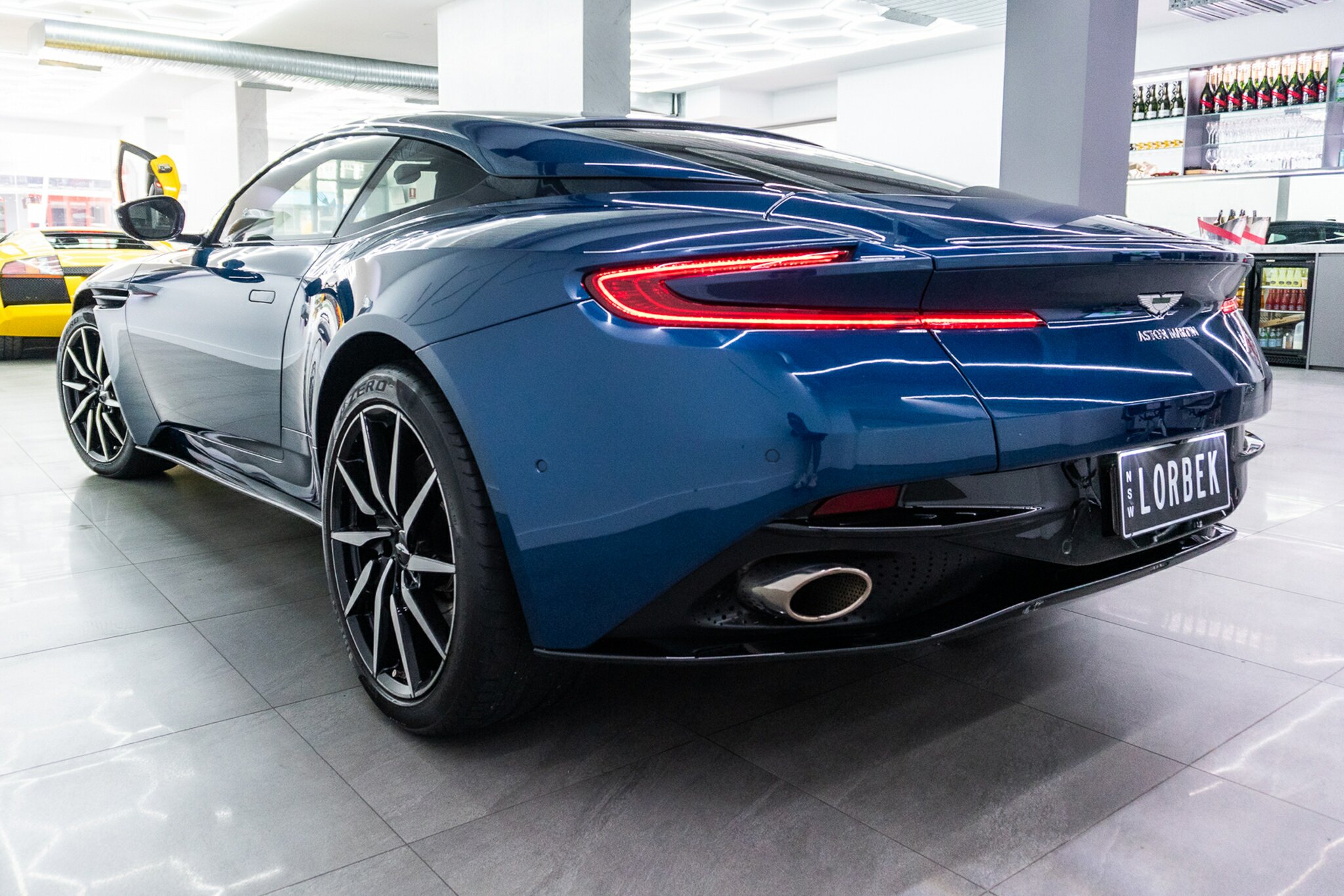 2017 ASTON MARTIN DB11 MY18.5 8 SP AUTO STEPTRONIC SPRT SEDAN