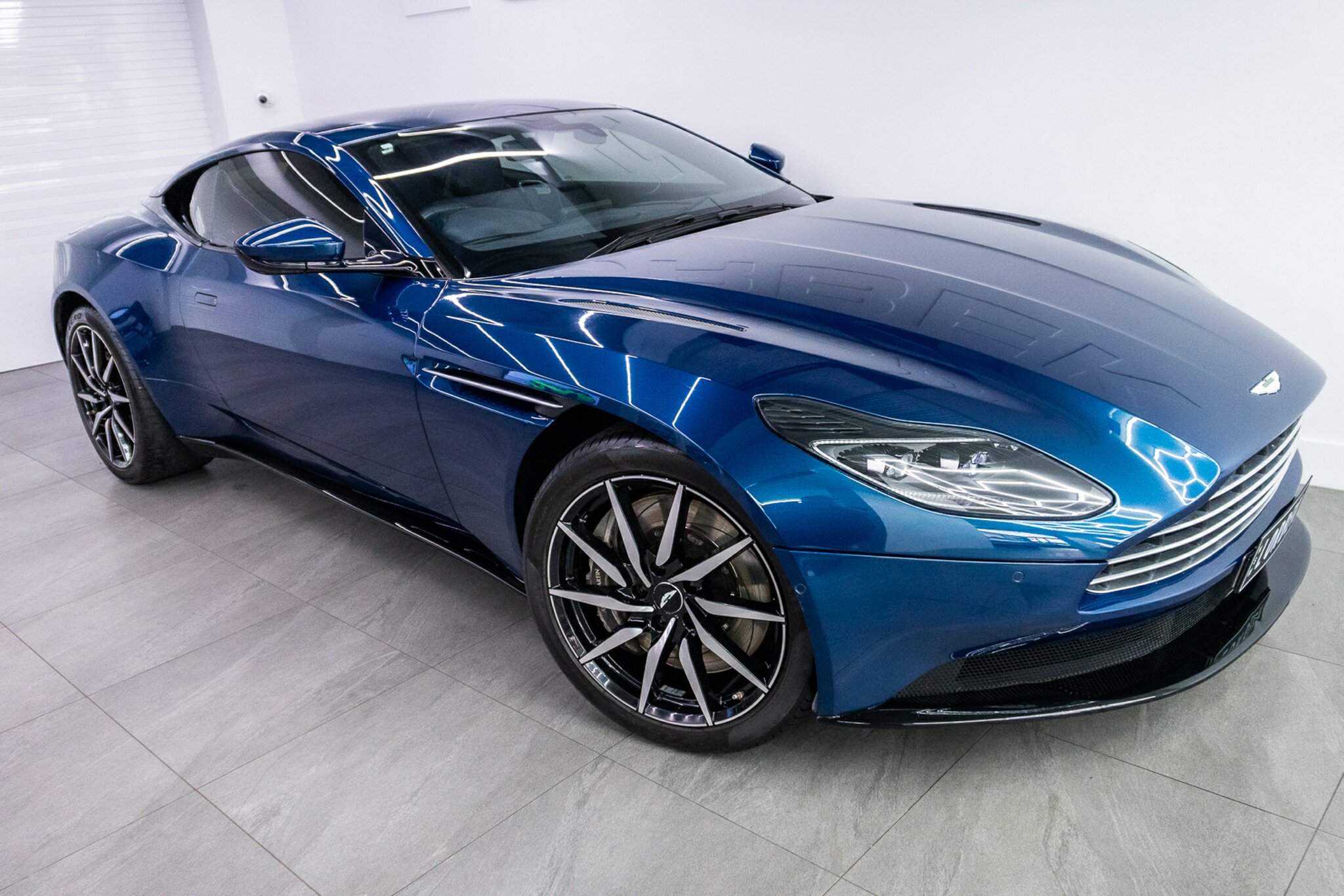 2017 ASTON MARTIN DB11 MY18.5 8 SP AUTO STEPTRONIC SPRT SEDAN