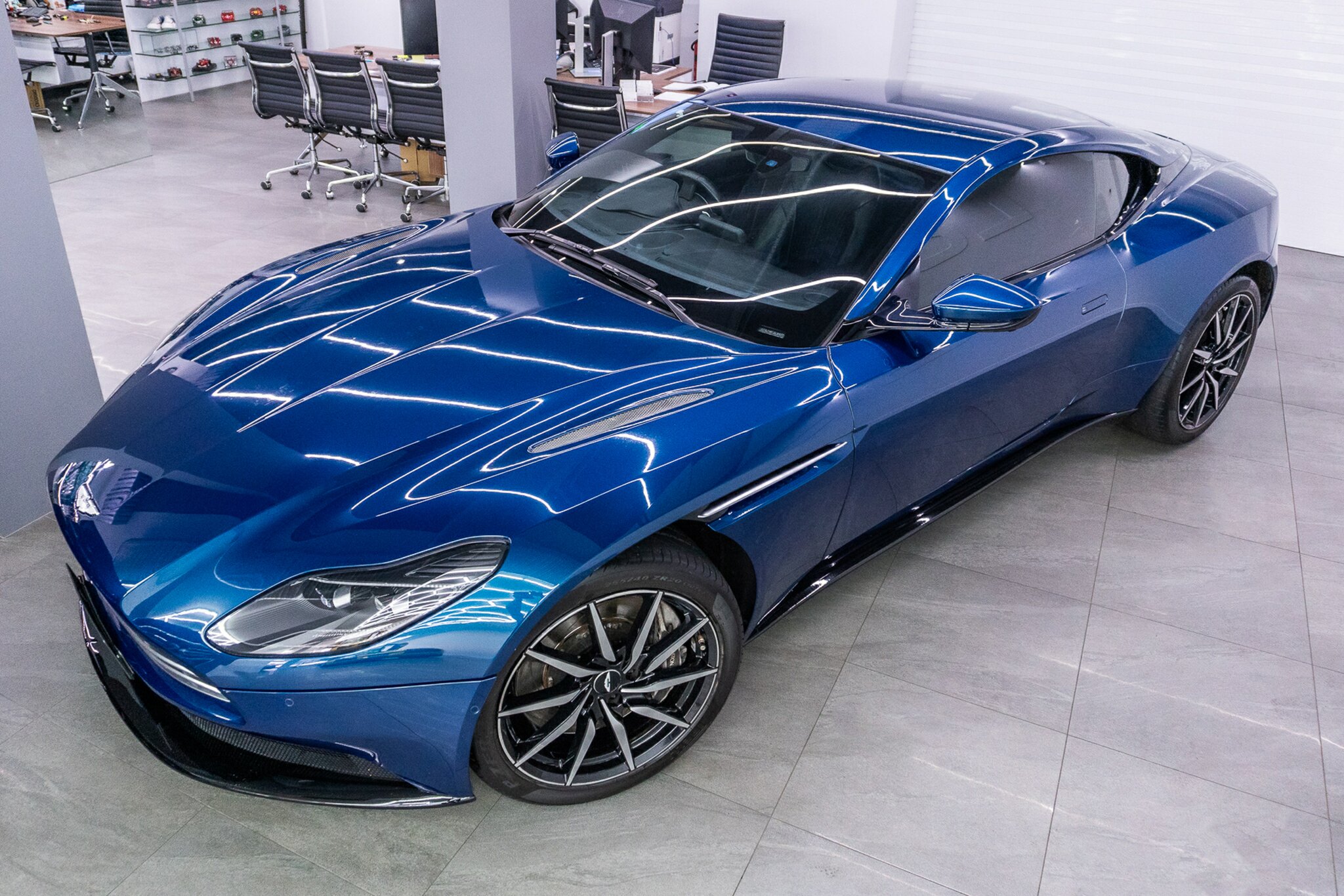 2017 ASTON MARTIN DB11 MY18.5 8 SP AUTO STEPTRONIC SPRT SEDAN